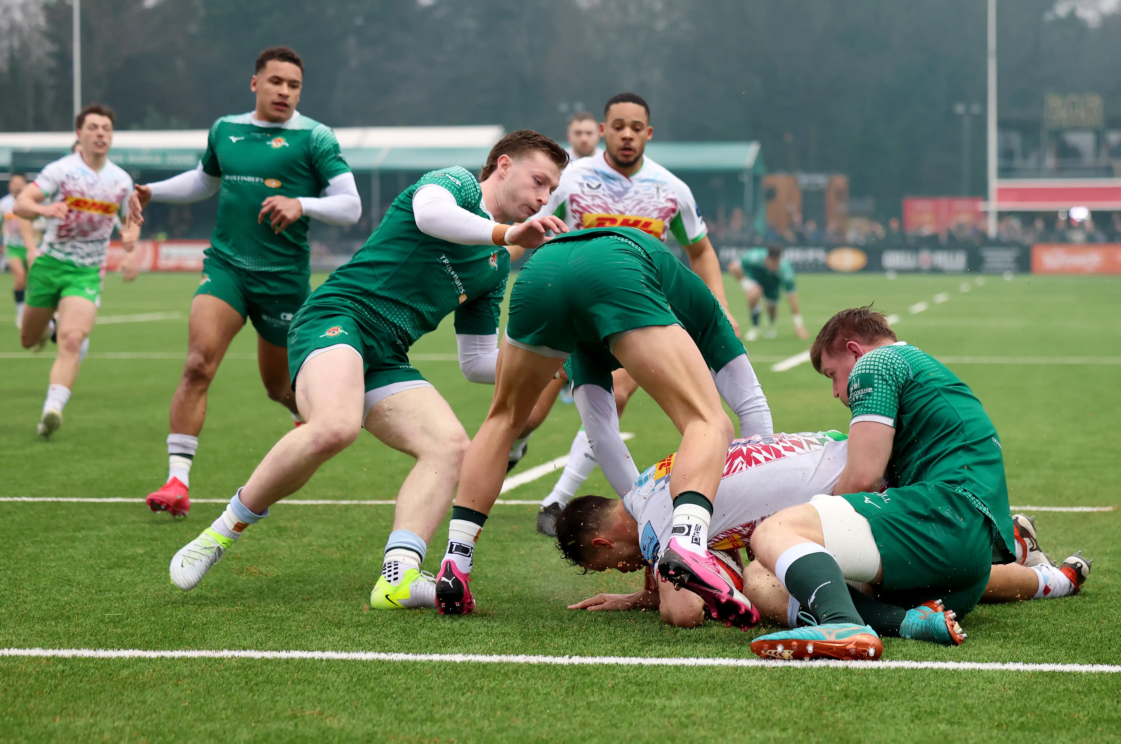 Cameron Anderson of Harlequins scores the opening try during the Premiership Rugby Cup match between Ealing Trailfinders and Harlequins (Getty Images)