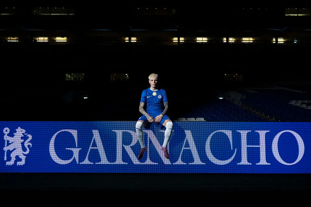 Alejandro Garnacho being presented as a Chelsea player (credit: getty)