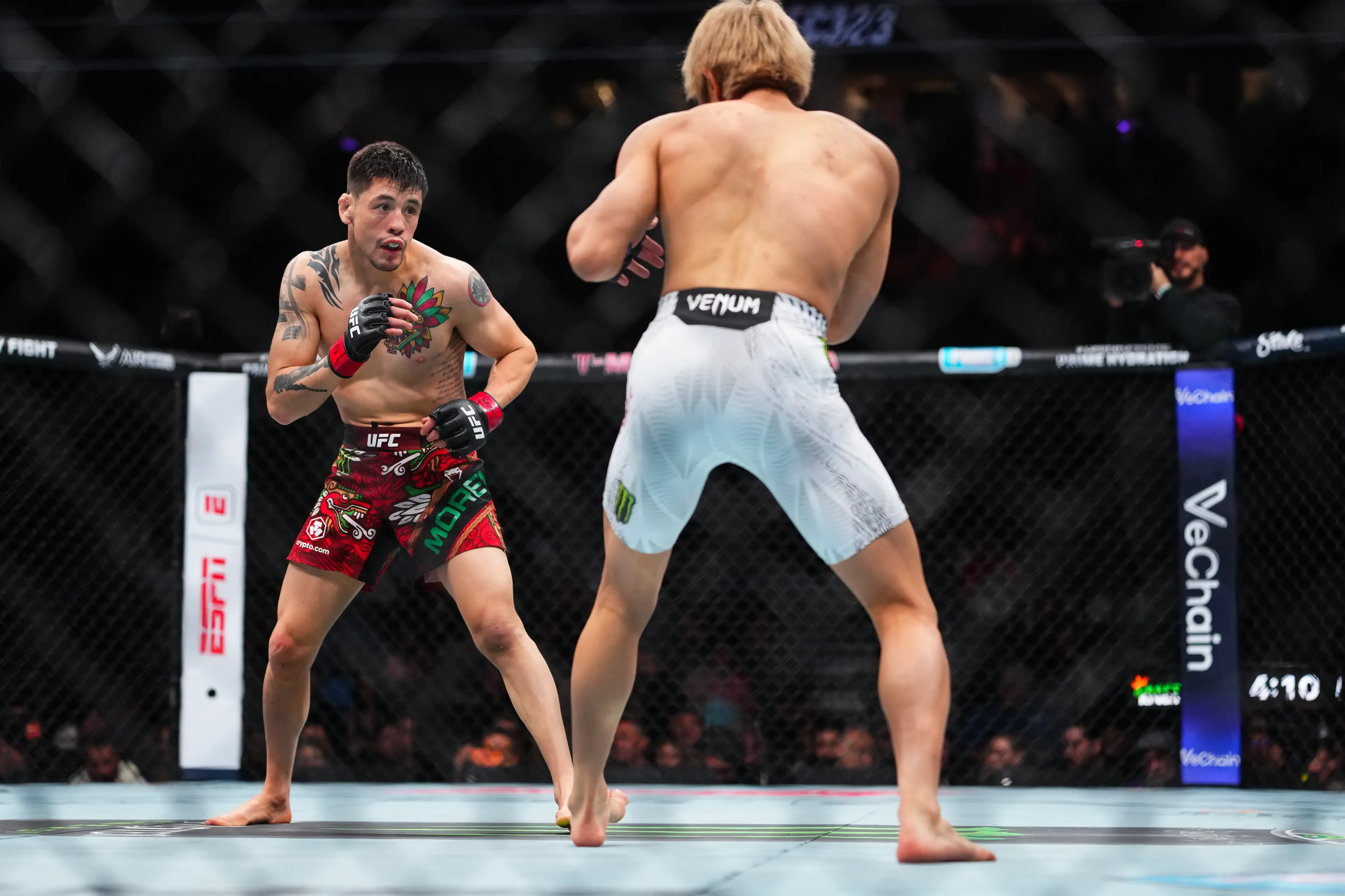 Brandon Moreno during his fight against Tatsuro Taira. Image: Getty 