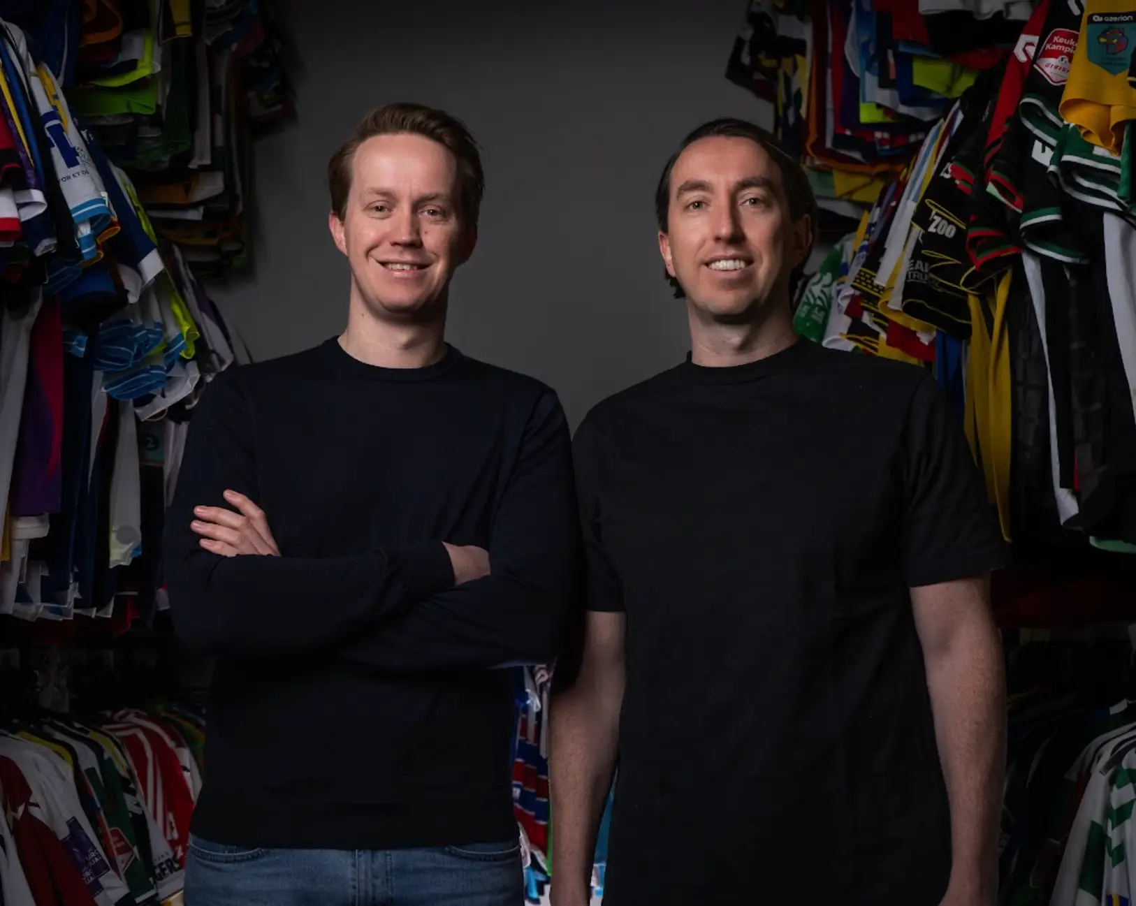 Bob (left) and Tijmen Zonderwijk (right)(Credit:MatchWornShirt)