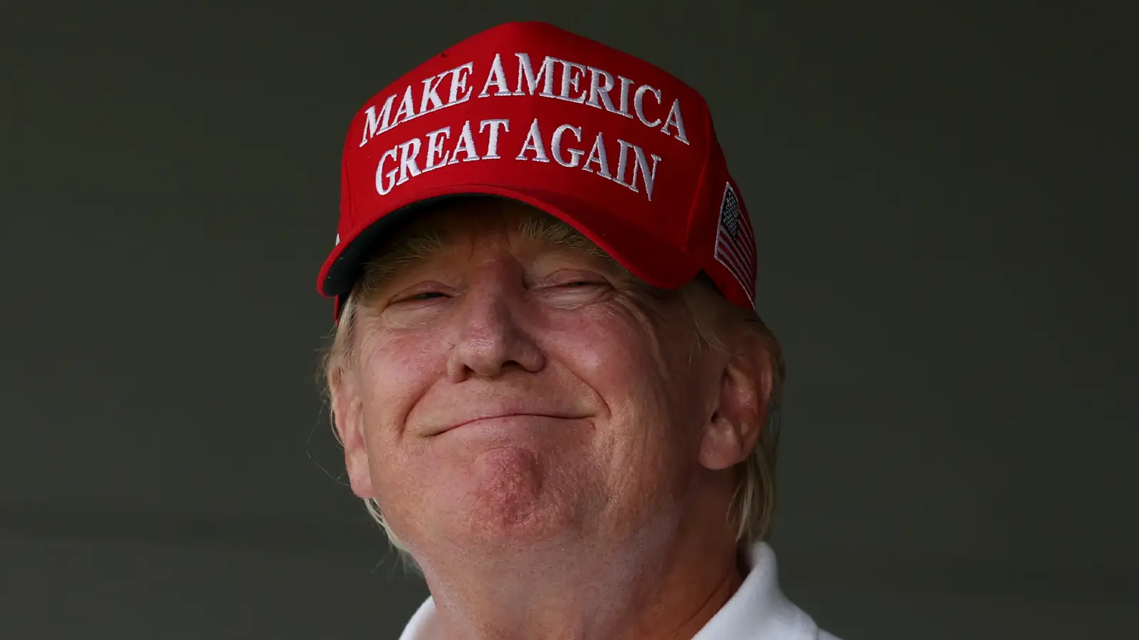 Donald Trump installed 'fake' plaque commemorating 'made up event' at one of his golf courses 