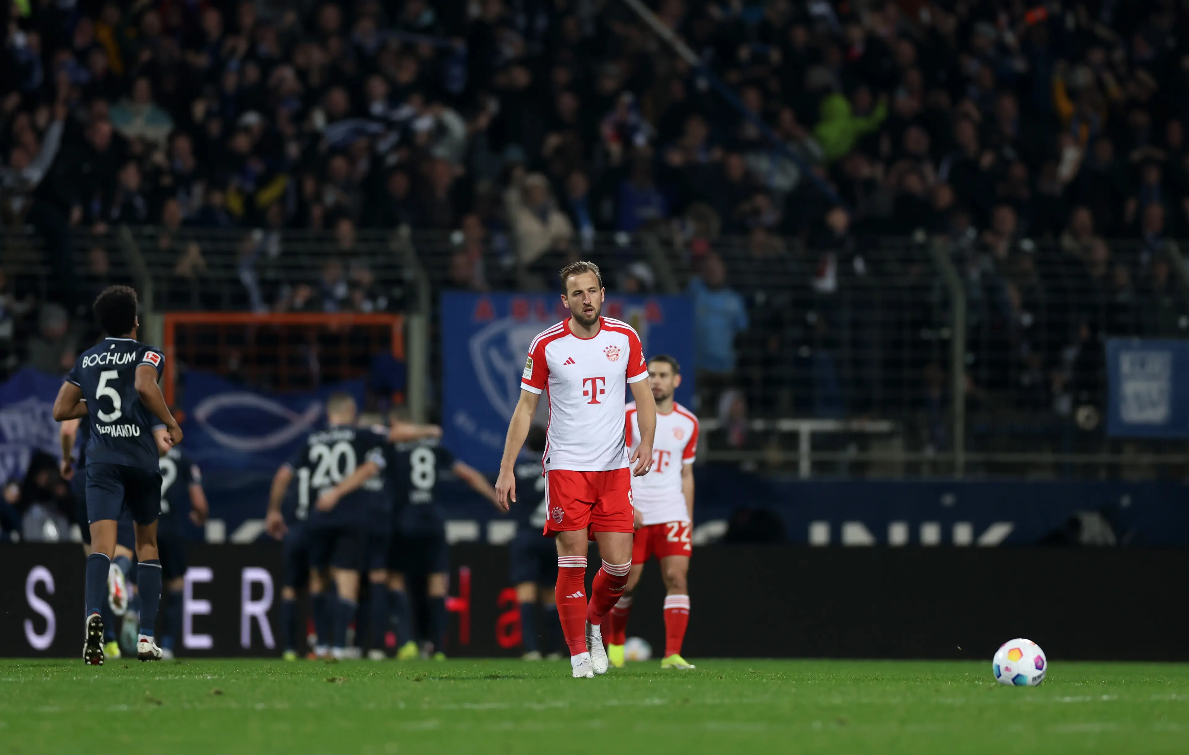 Harry Kane cuts a dejected figure against Bochum. Image: Getty 