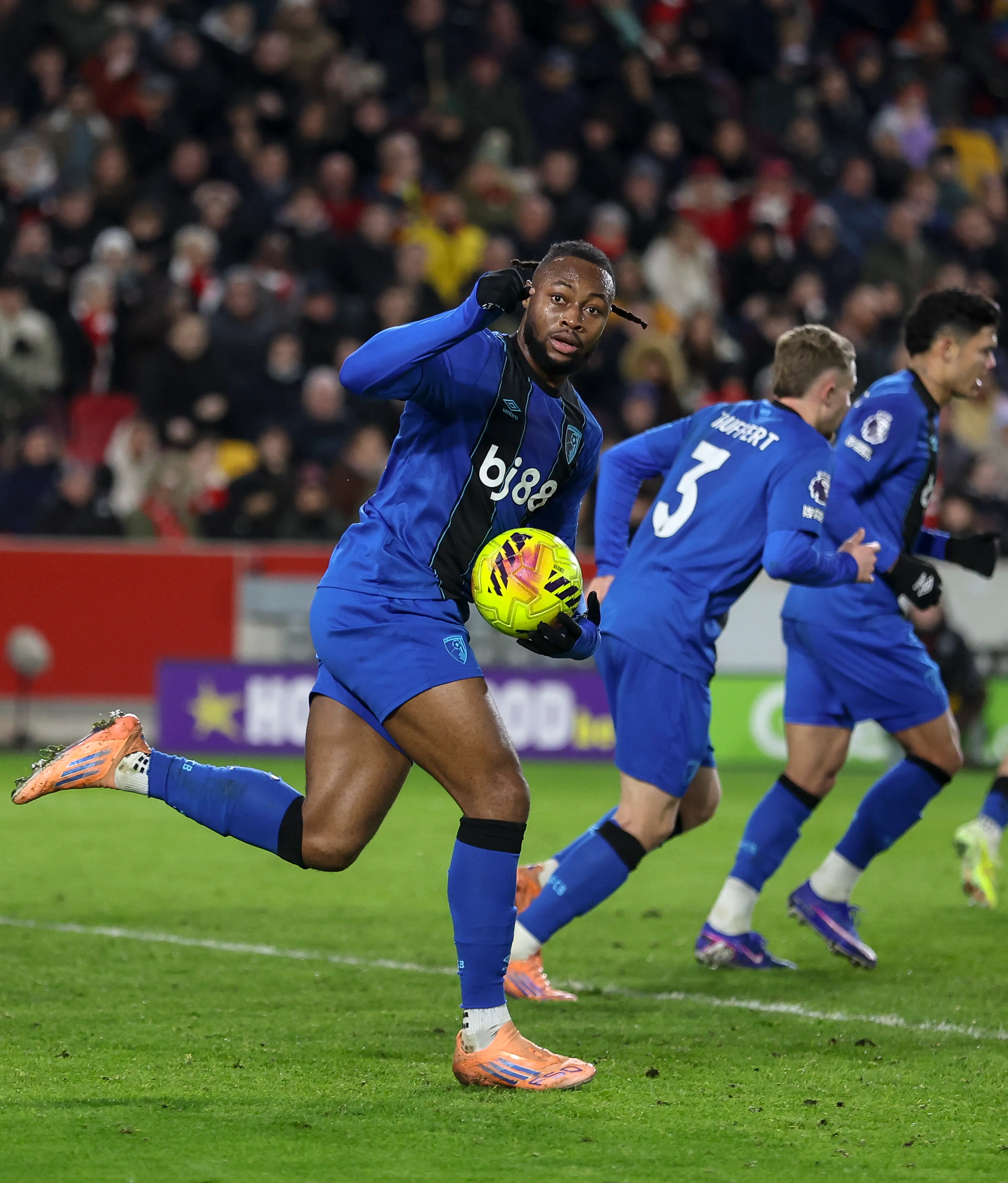 Semenyo prefers a move to Manchester City. Image: Getty