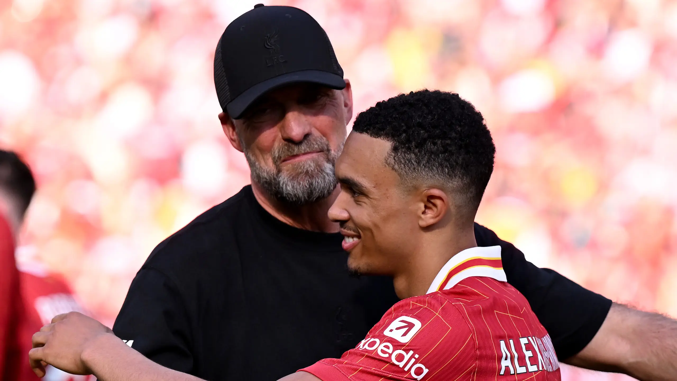 Jurgen Klopp has already ‘made his feelings clear’ on Trent Alexander-Arnold joining Real Madrid as ‘warning’ sent