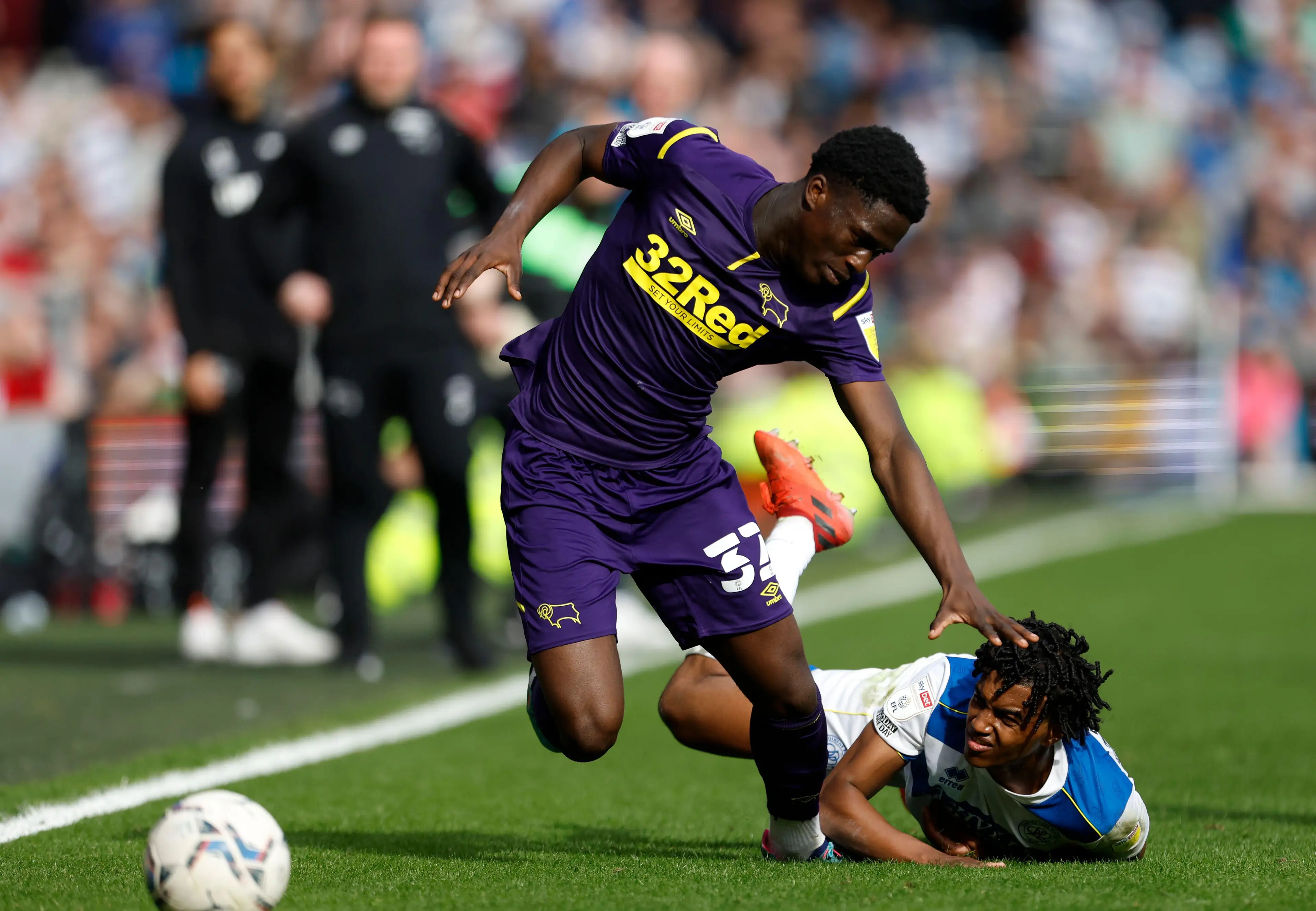 Malcolm Ebiowei with some skill to get past a player. (Alamy)