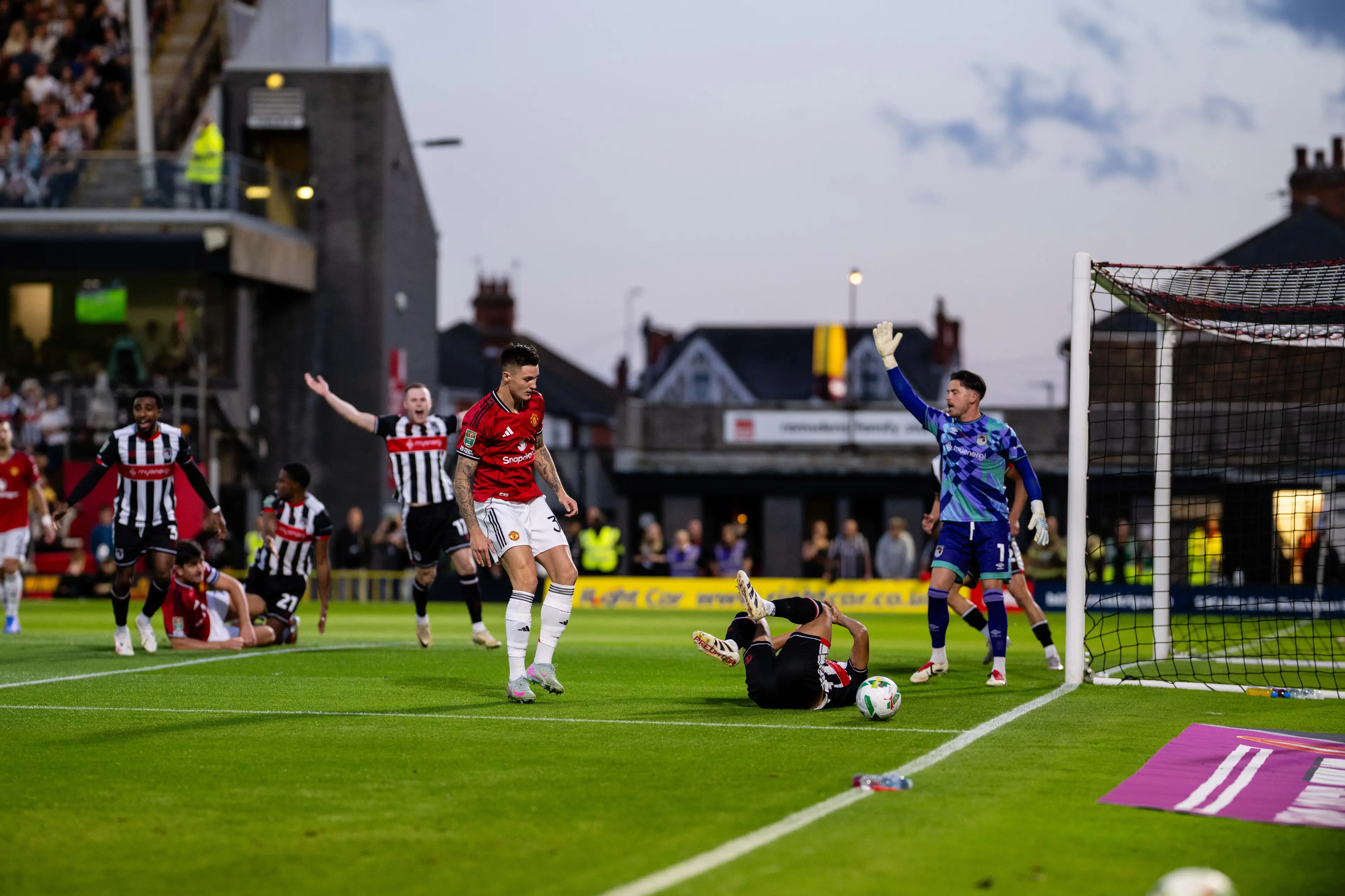 Benjamin Sesko started for Manchester United for the first time. Image: Getty