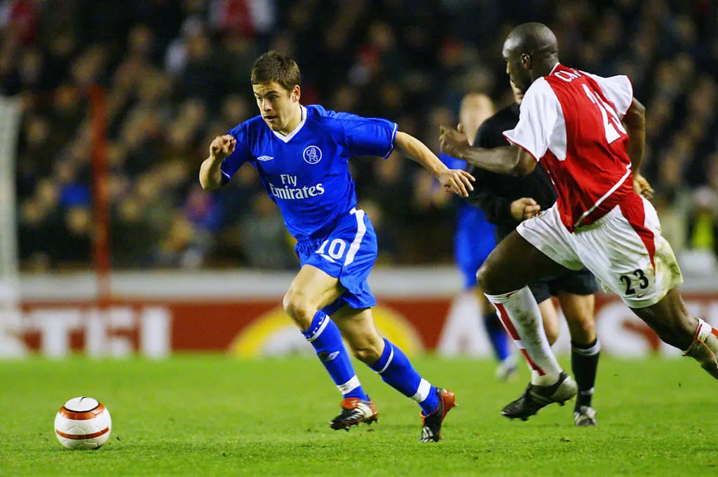 Joe Cole in action against Arsenal in 2004 (Credit:Getty)