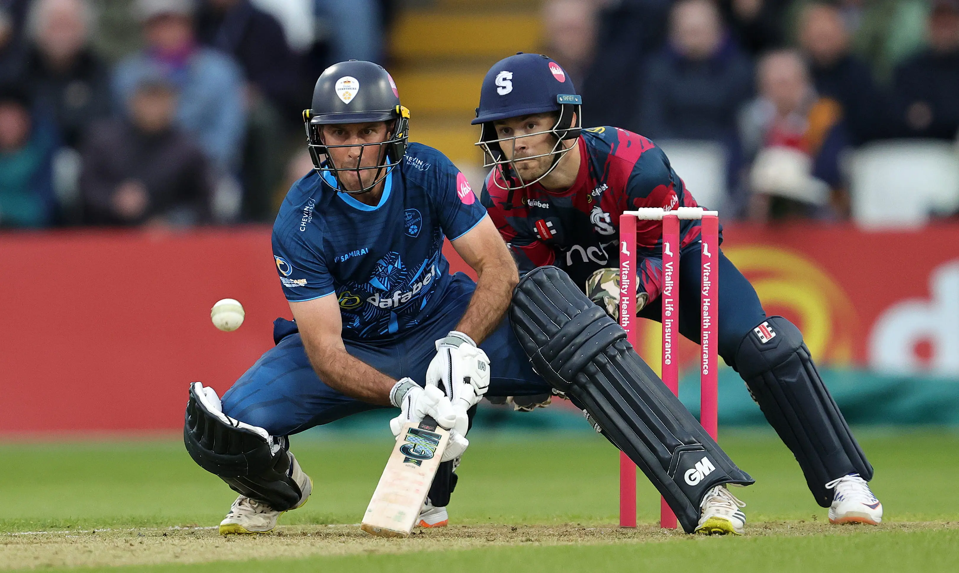 Wayne Madsen (batting, for Derbyshire) is Italy's T20I captain (Image: Getty)