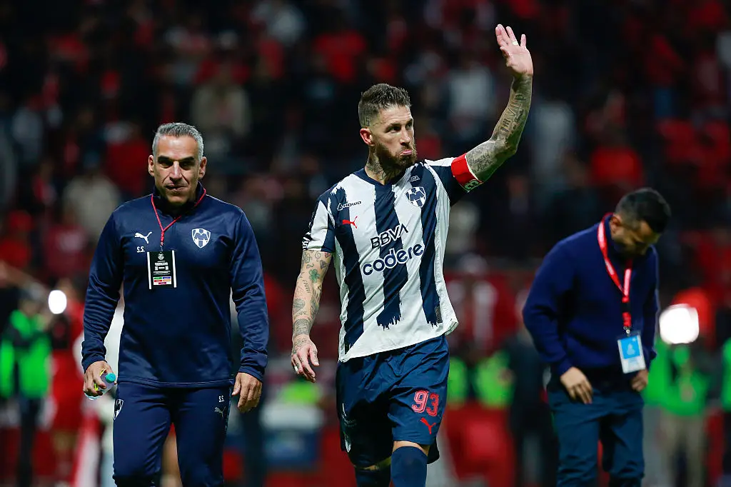 Sergio Ramos waving to the Monterrey supporters in December 2025 (credit: getty)