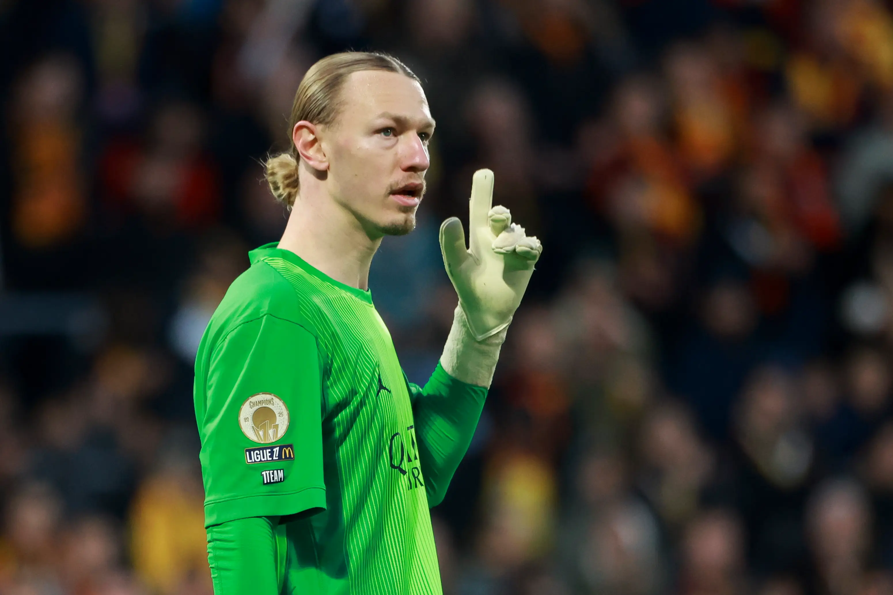 Safonov received a unique offer from an adult actress. Image: Getty