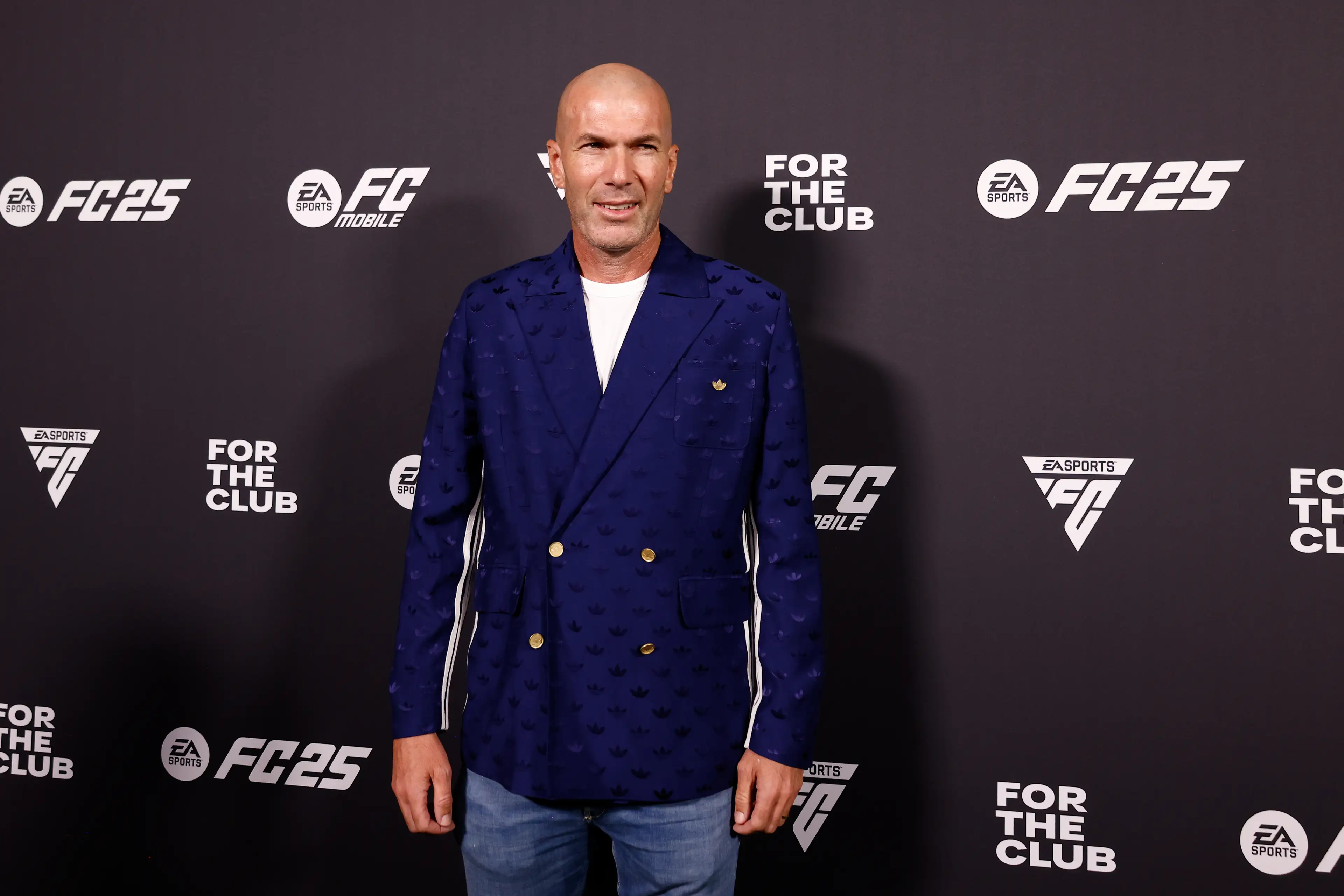 Zinedine Zidane has previously been linked with Manchester United. Image: Getty