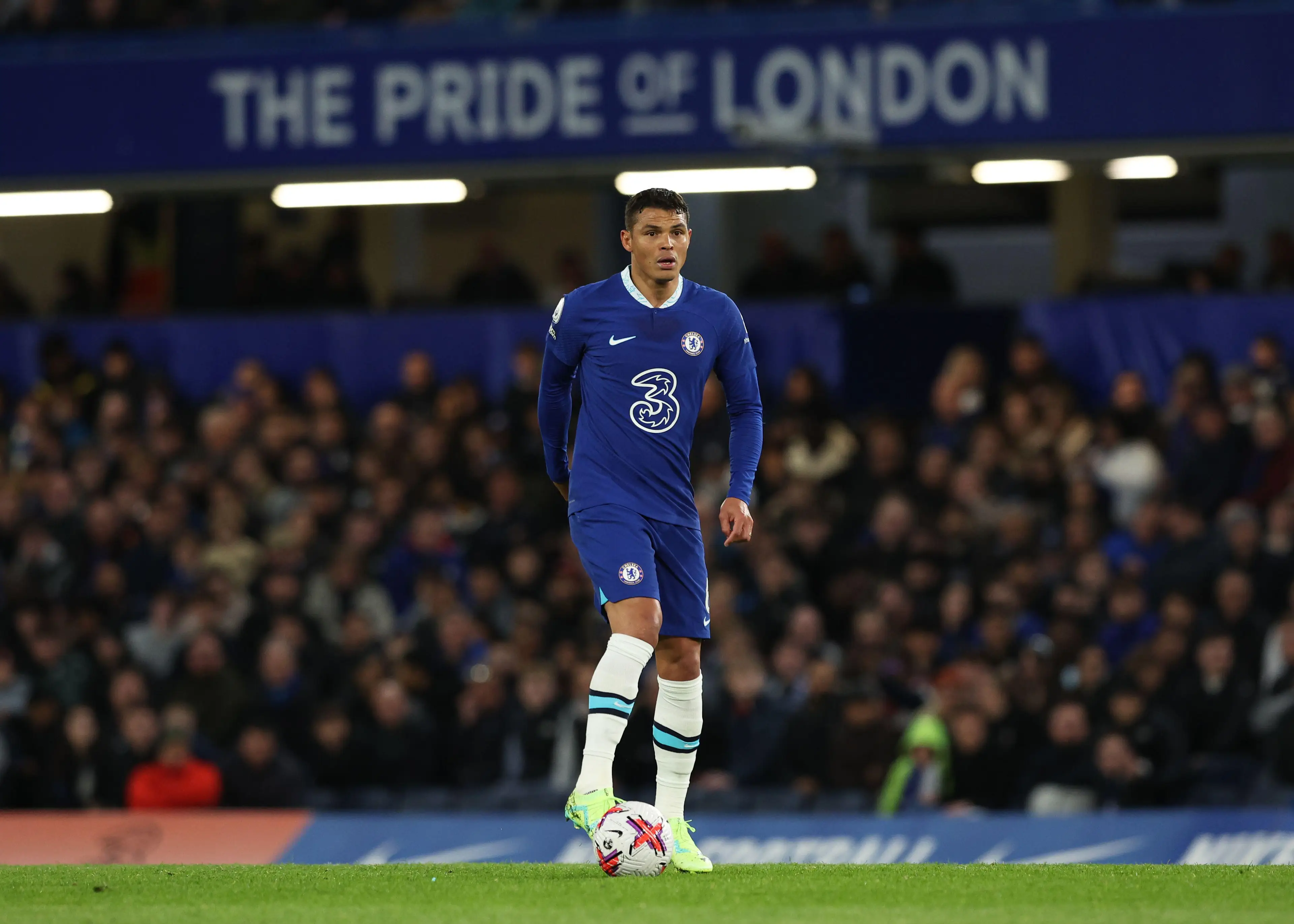 Thiago Silva in action for Chelsea. Image: Alamy