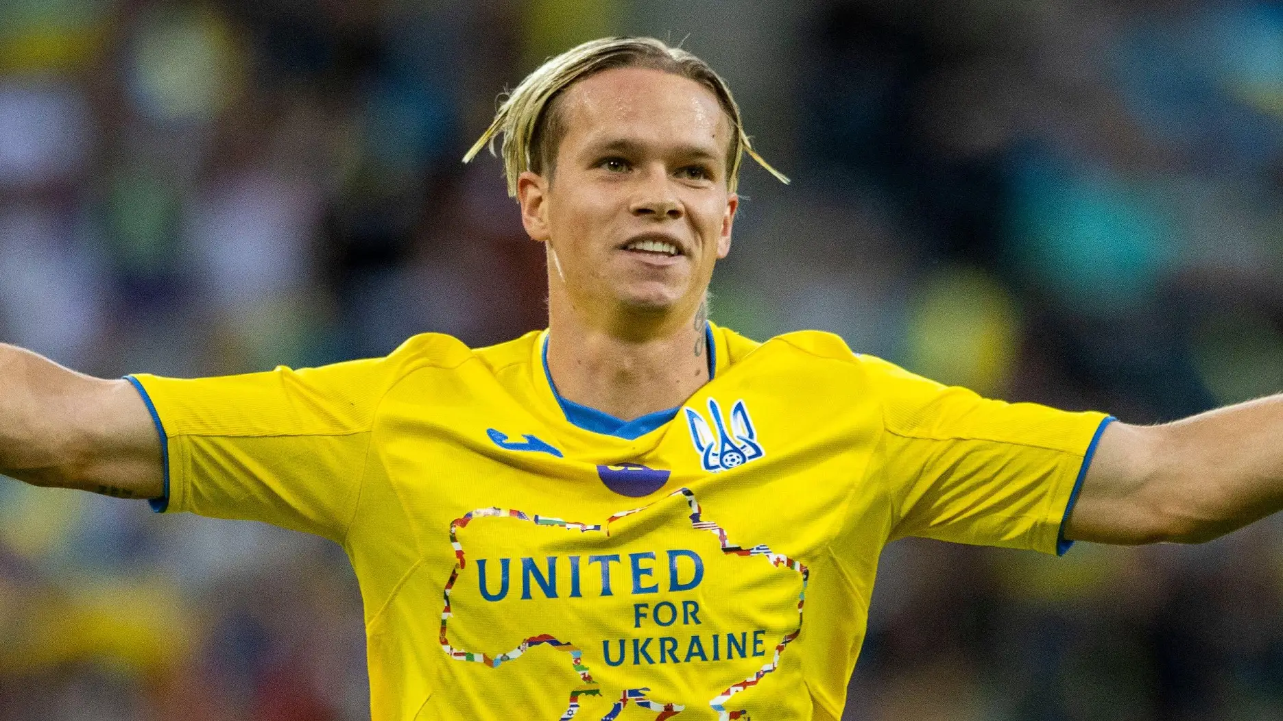 Mykhaylo Mudryk was linked with a move to Arsenal on Deadline Day.