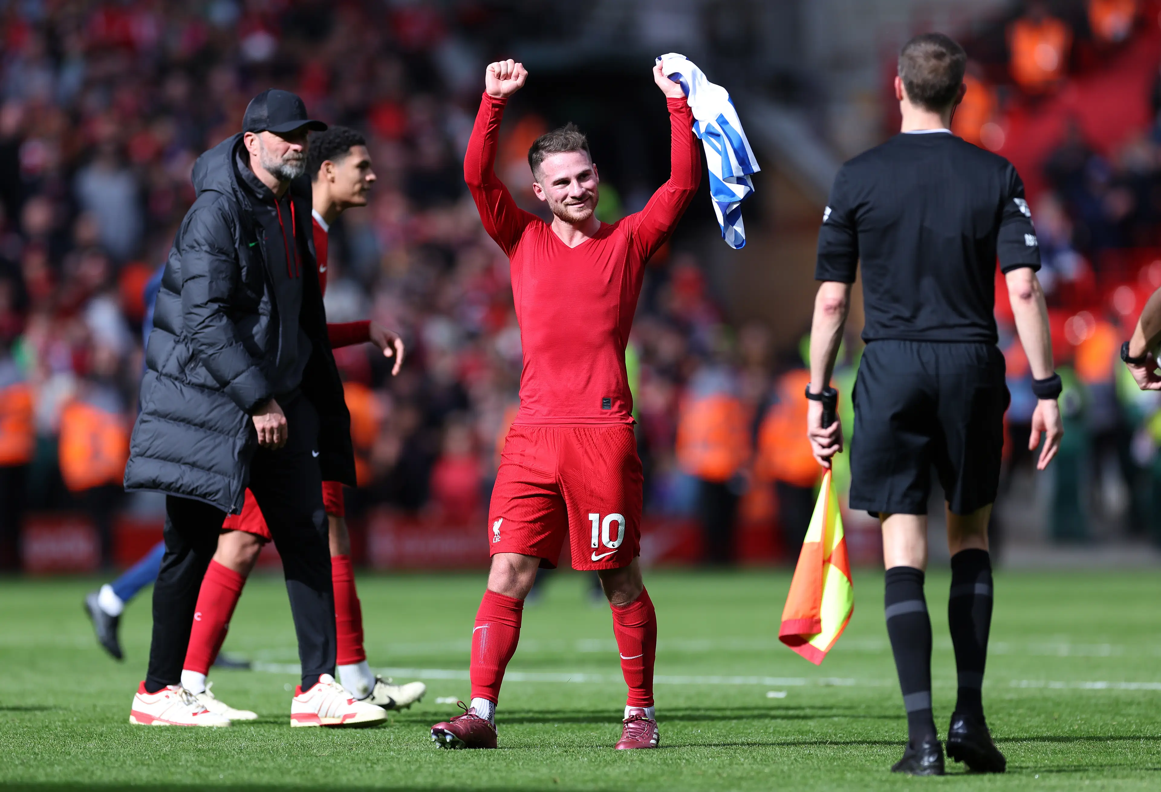 Alexis Mac Allister celebrates Liverpool's victory over Brighton. Image: Getty
