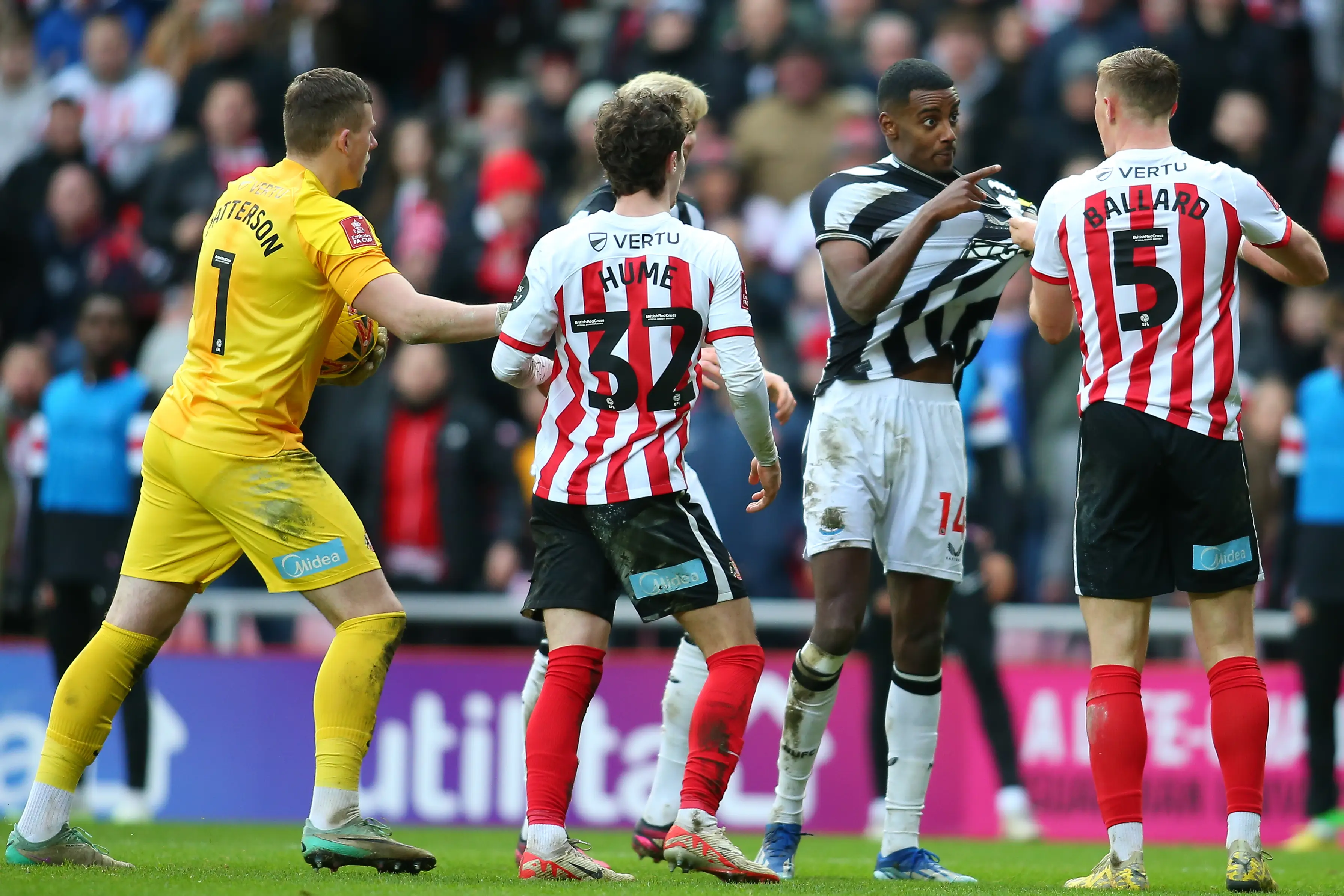 Newcastle vs Sunderland is one of English football's classic matches. Image: Getty