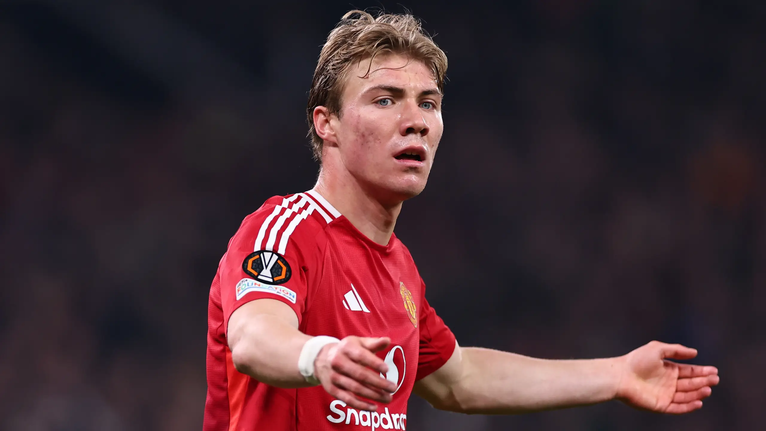 Man United 'set to offer Rasmus Hojlund in shock swap deal for ex-Premier League star'