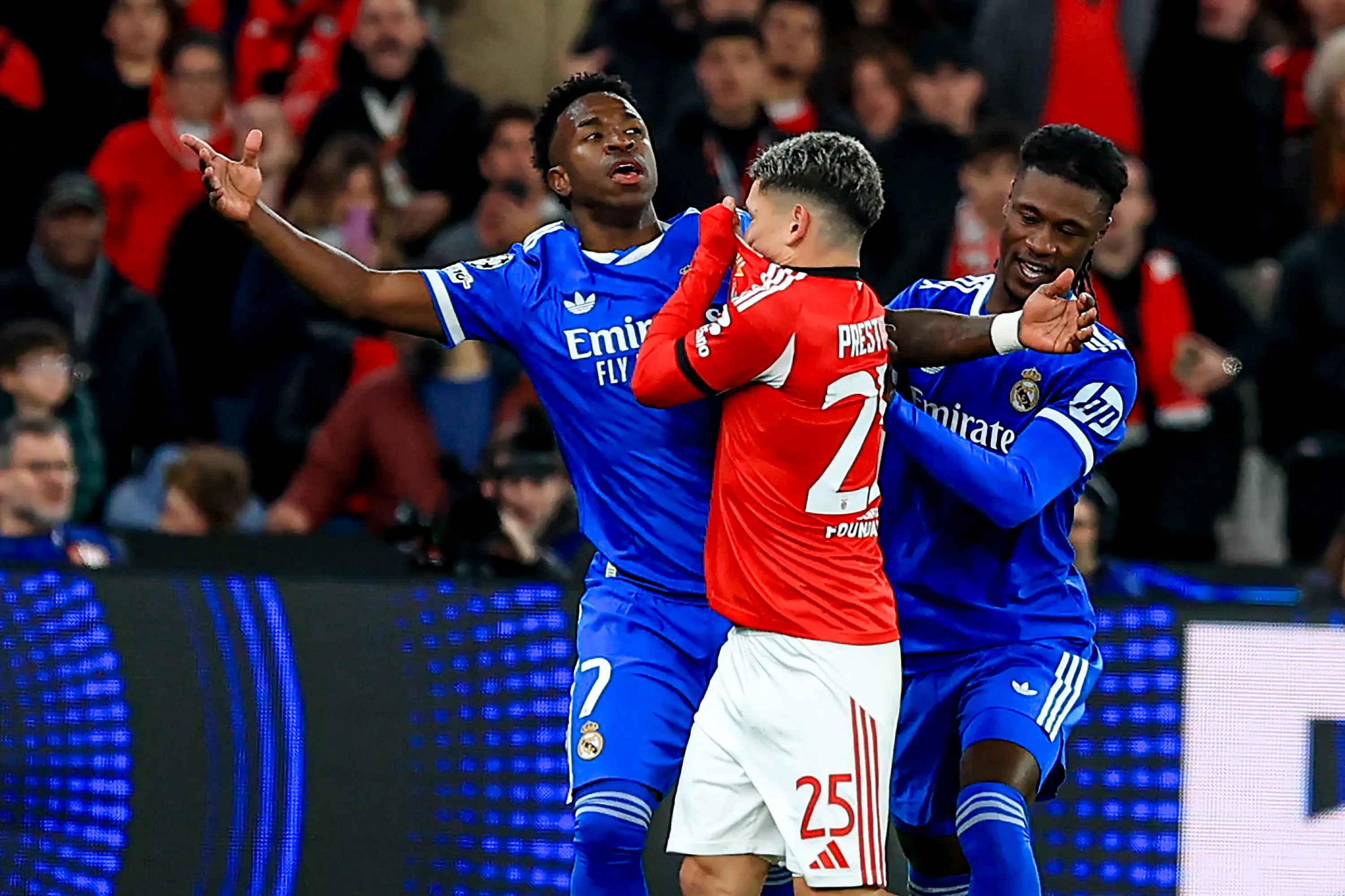 Vinícius Júnior of Real Madrid CF and Gianluca Prestianni of SL Benfica argue during the UEFA Champions League 2025/26 League Knockout Play-off First Leg match between SL Benfica and Real Madrid C.F. (Getty Images)