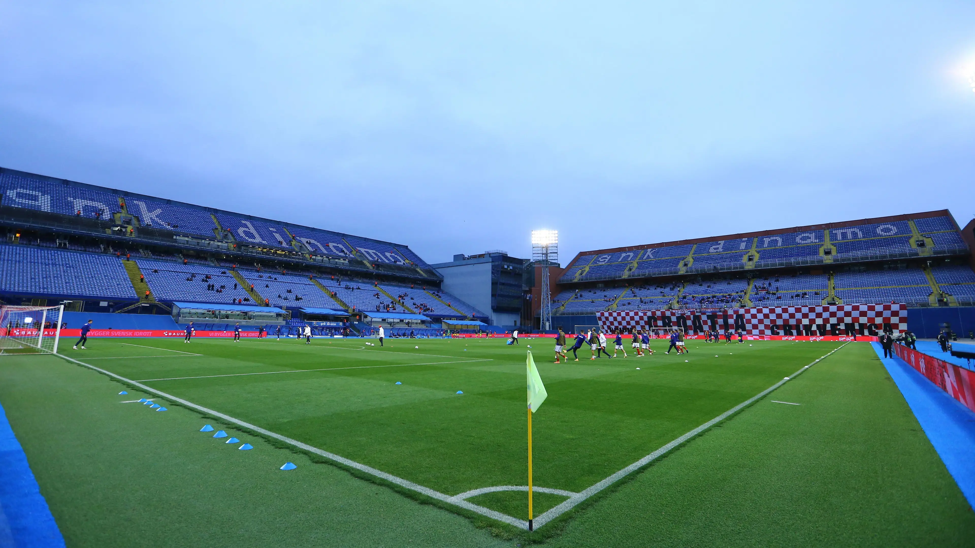 Preview: Dinamo Zagreb vs Chelsea - Thiago Silva rested for Champions League opener with Pierre-Emerick Aubameyang available to make debut