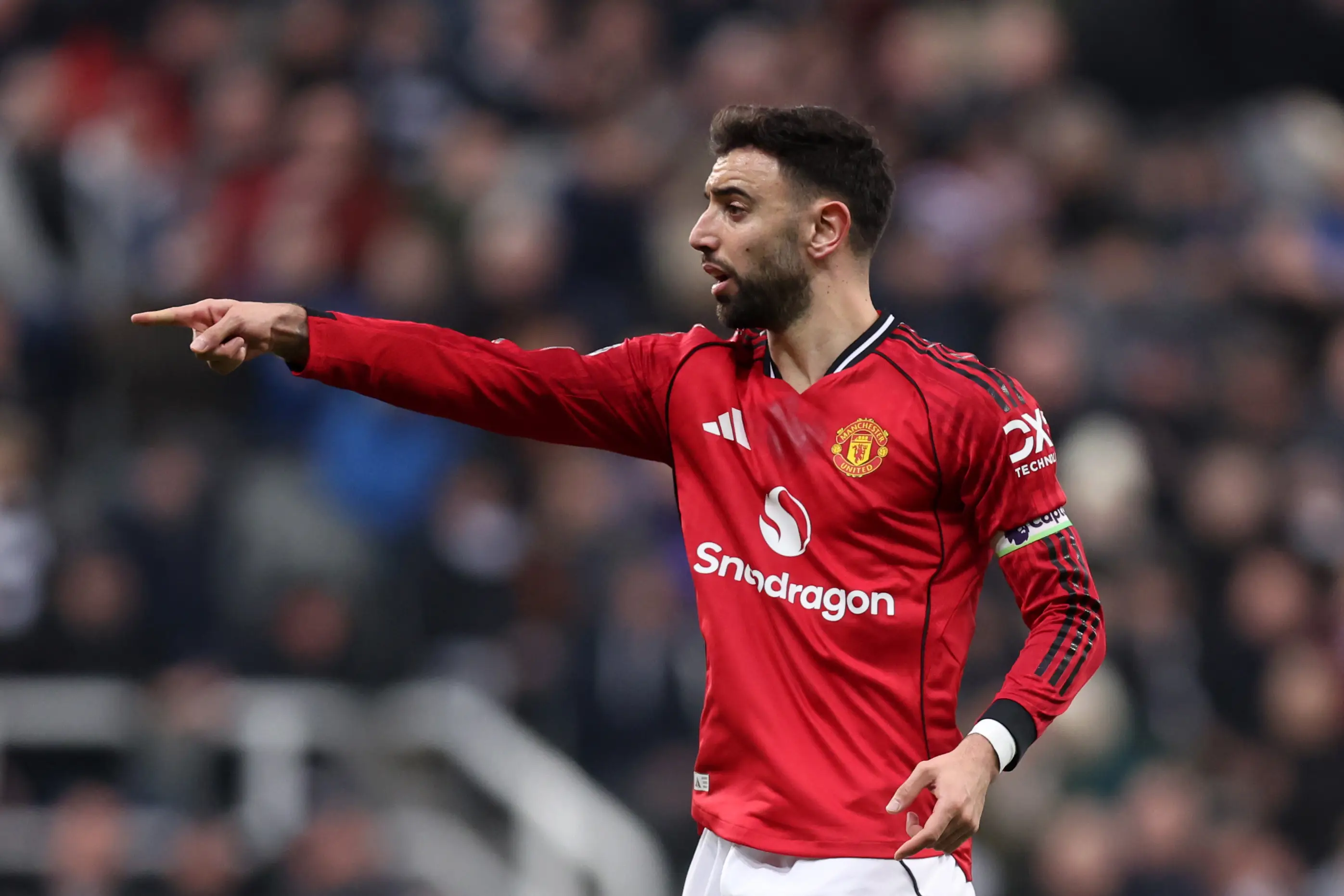 Wes Brown highlighted Bruno Fernandes' leadership under Michael Carrick's spell at Manchester United. Image: Getty