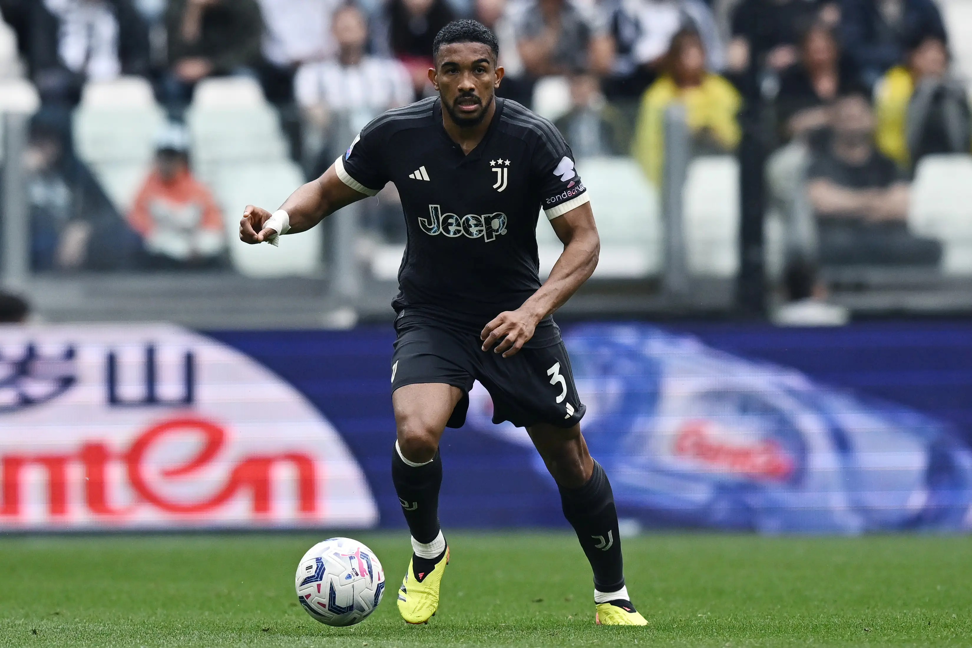 Gleison Bremer has been tipped to leave Juventus this summer (Getty)