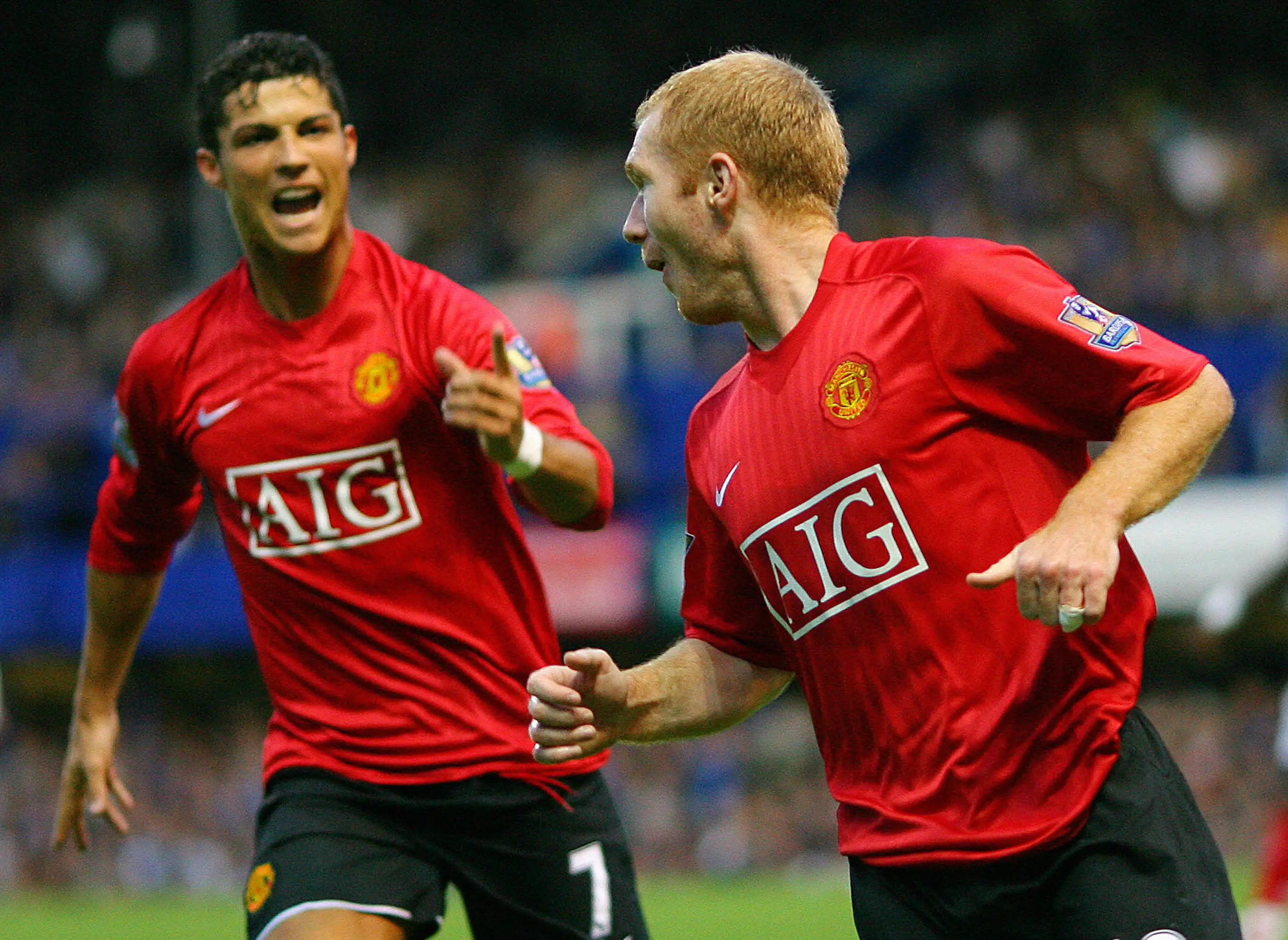 Cristiano Ronaldo and Paul Scholes. (Image: Getty)