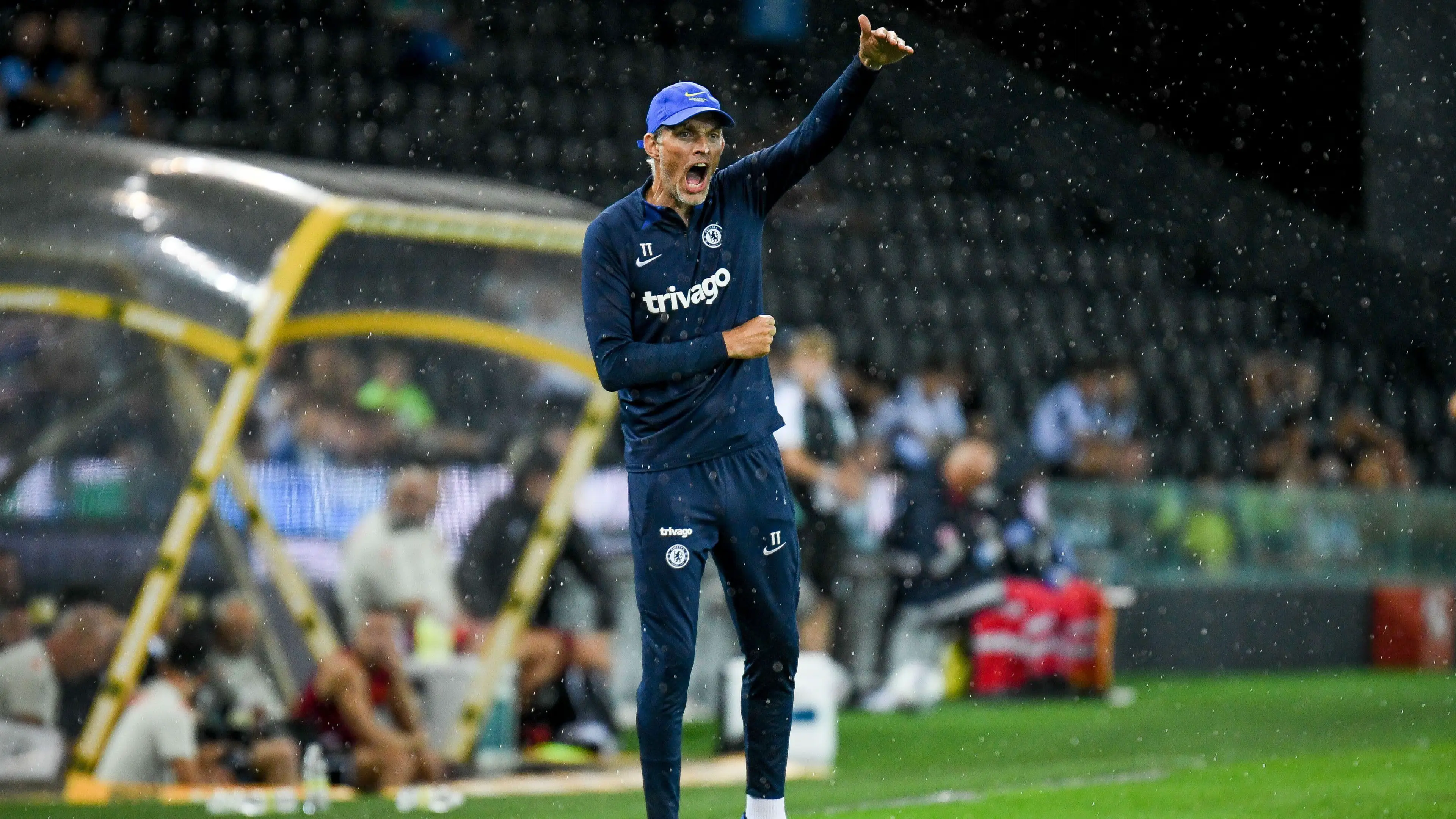 Chelsea's head coach Thomas Tuchel gestures during Udinese Calcio vs Chelsea FC. (Alamy)