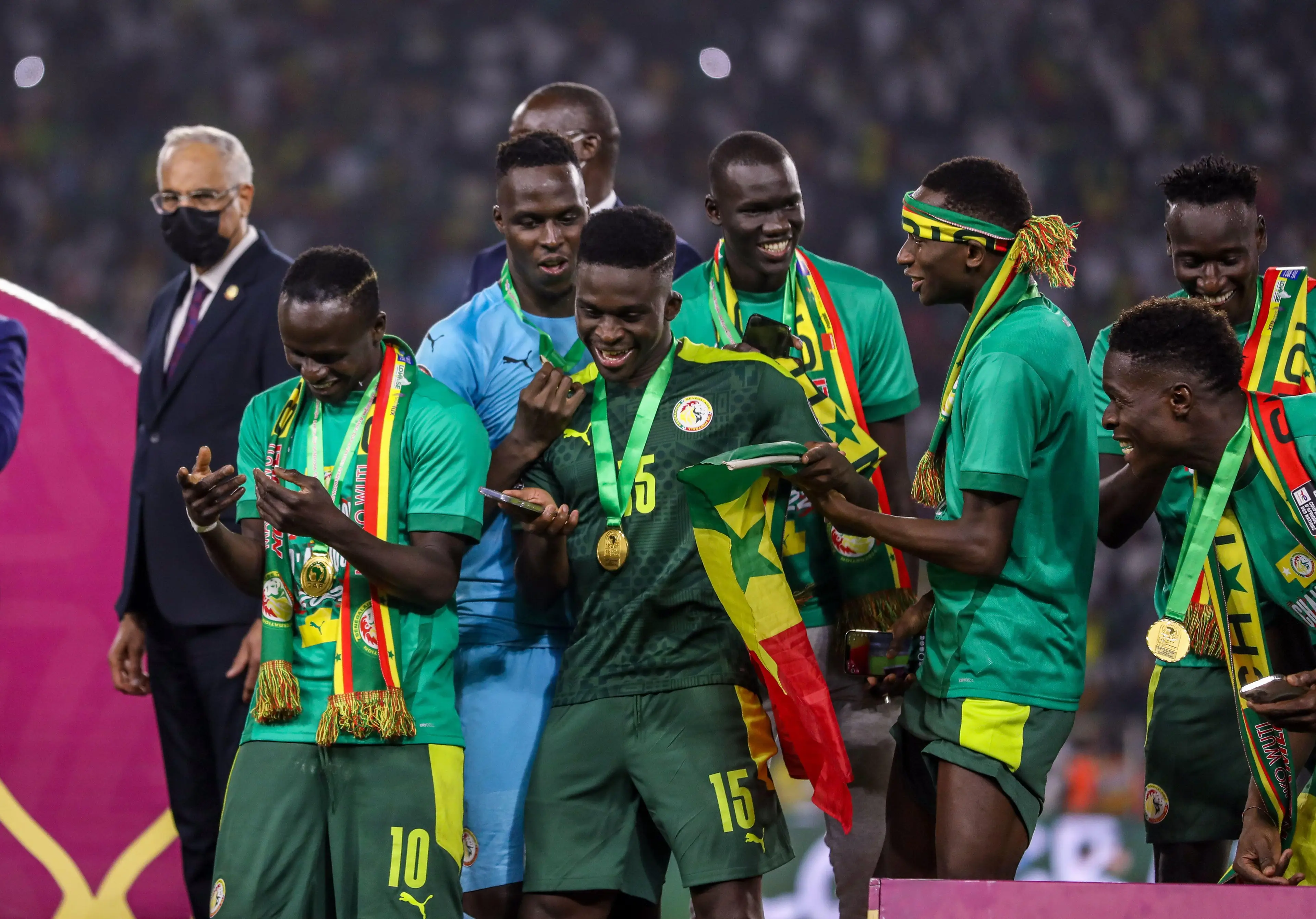 Edouard Mendy and Kalidou Koulibaly celebrating the Africa Cup of Nations triumph with Senegal. (Alamy)