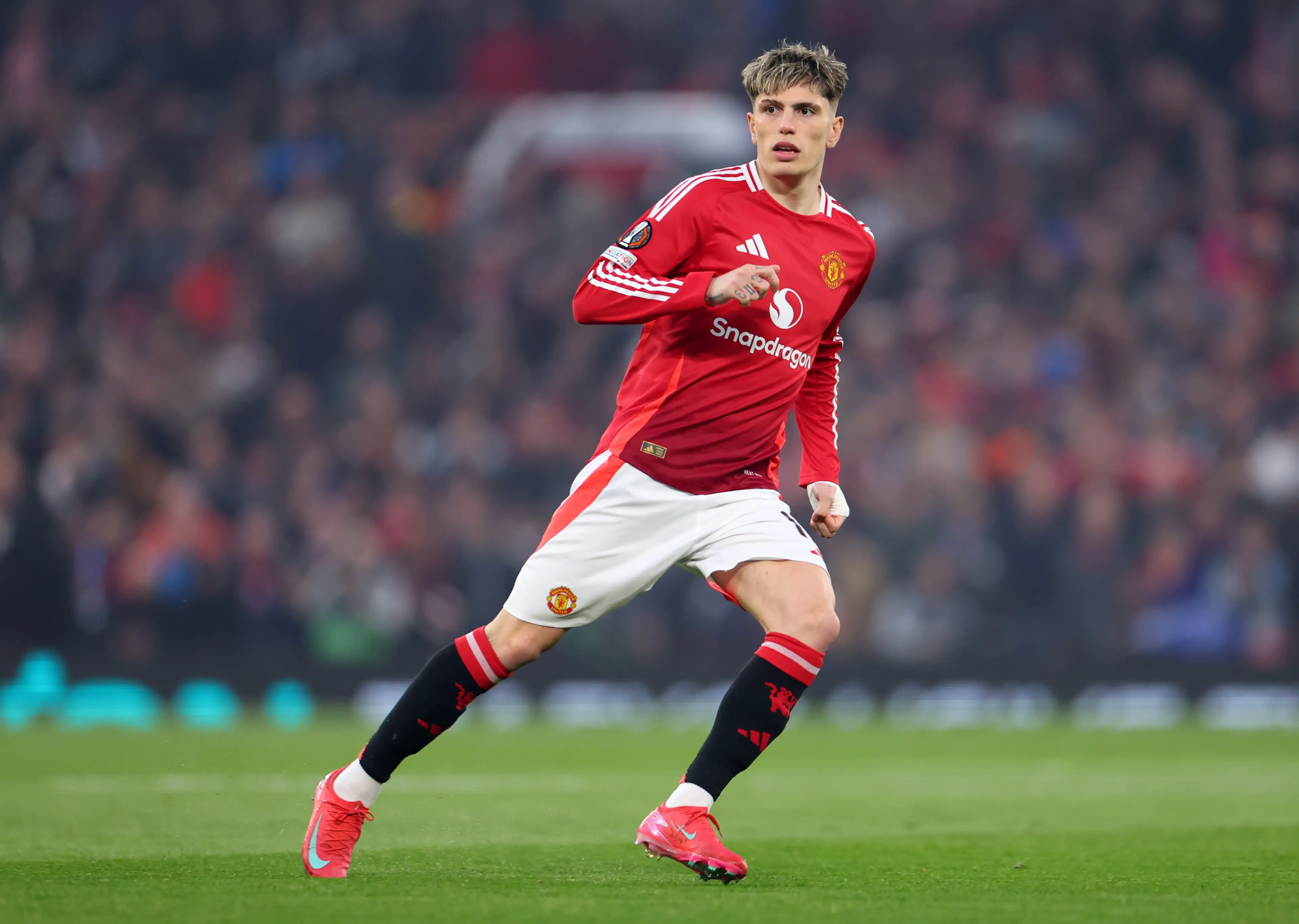 Rio Ferdinand has urged Manchester United to keep Alejandro Garnacho. Image: Getty