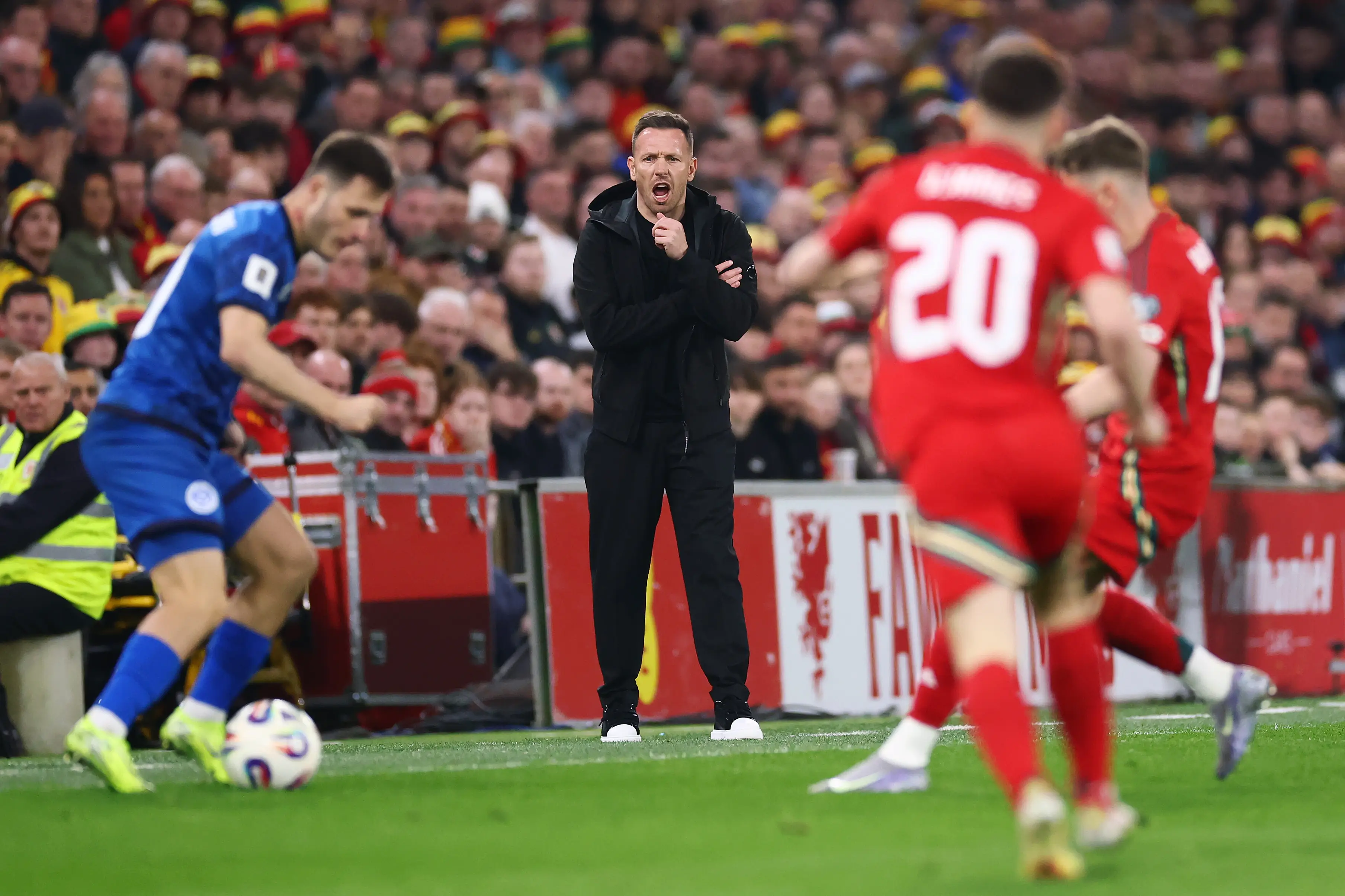 Craig Bellamy on the touchline during Wales vs. Kazakhstan. Image: Getty 