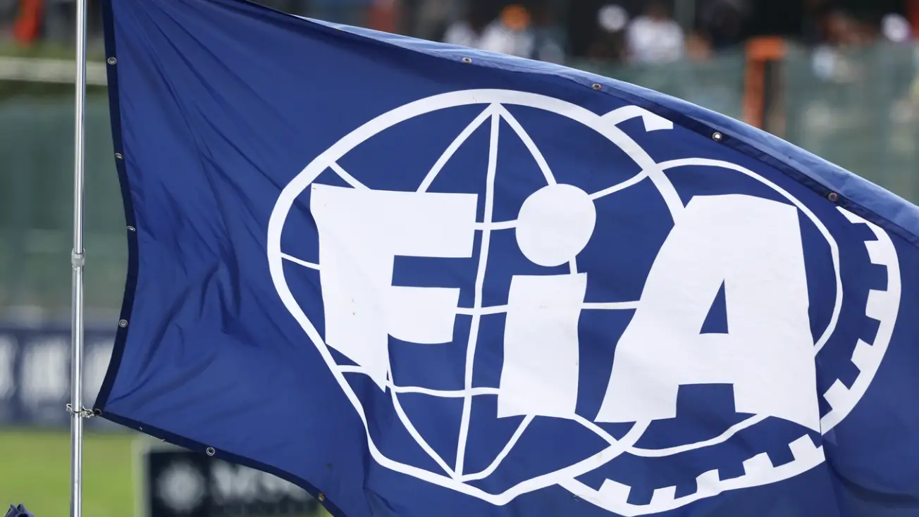 Key FIA figure sensationally quits role after aiming 'alarming' dig at F1 governing body
