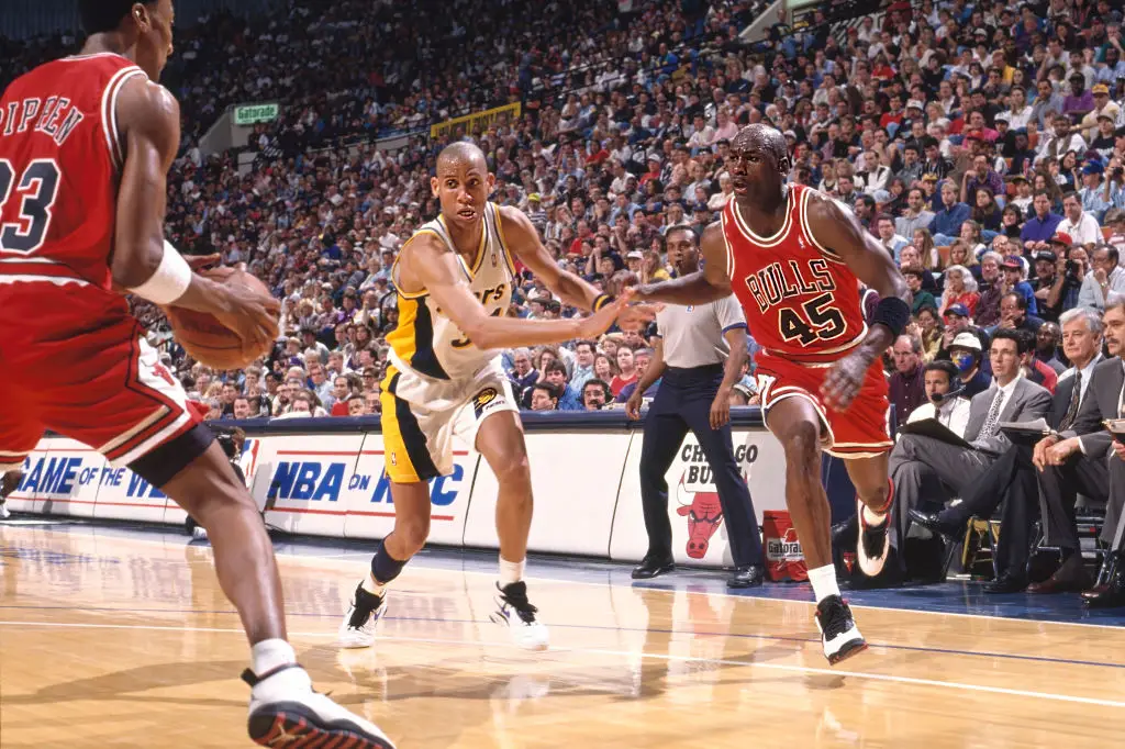 Reggie Miller challenges Michael Jordan (Credit:Getty)