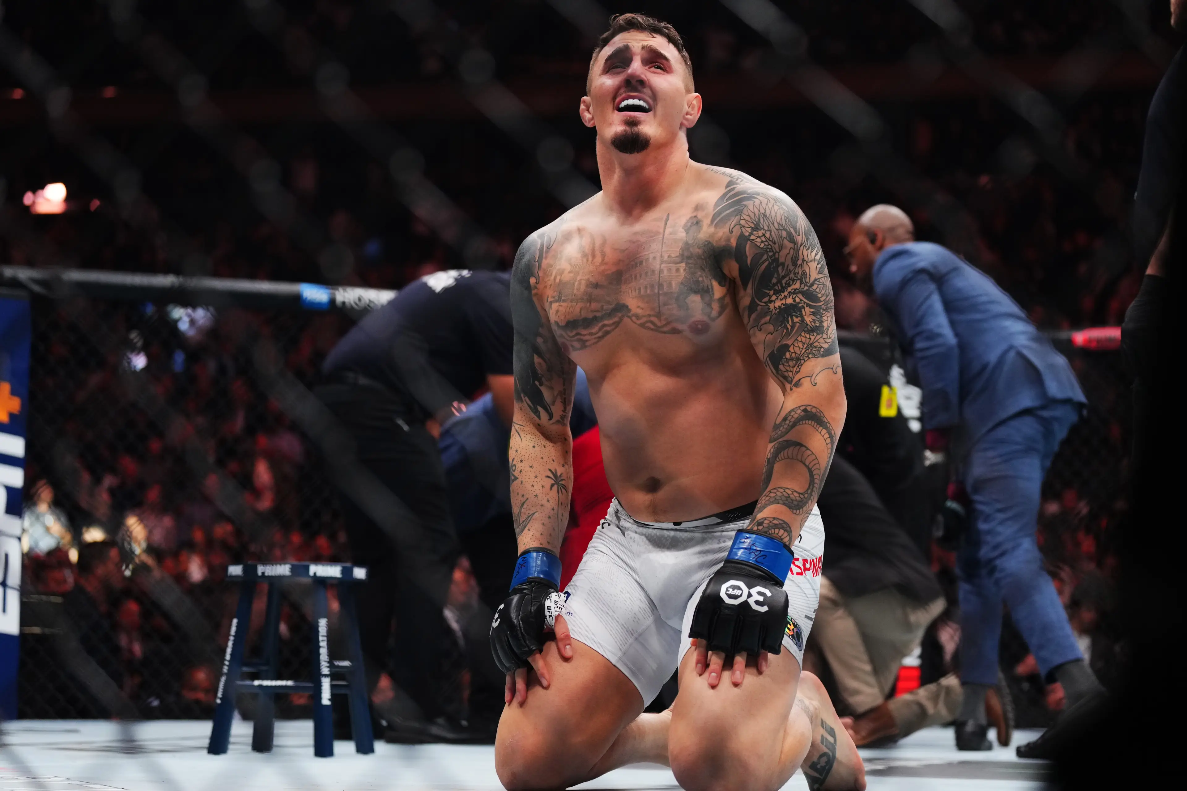 Tom Aspinall is set to defend his interim heavyweight championship against Curtis Blaydes (Getty)