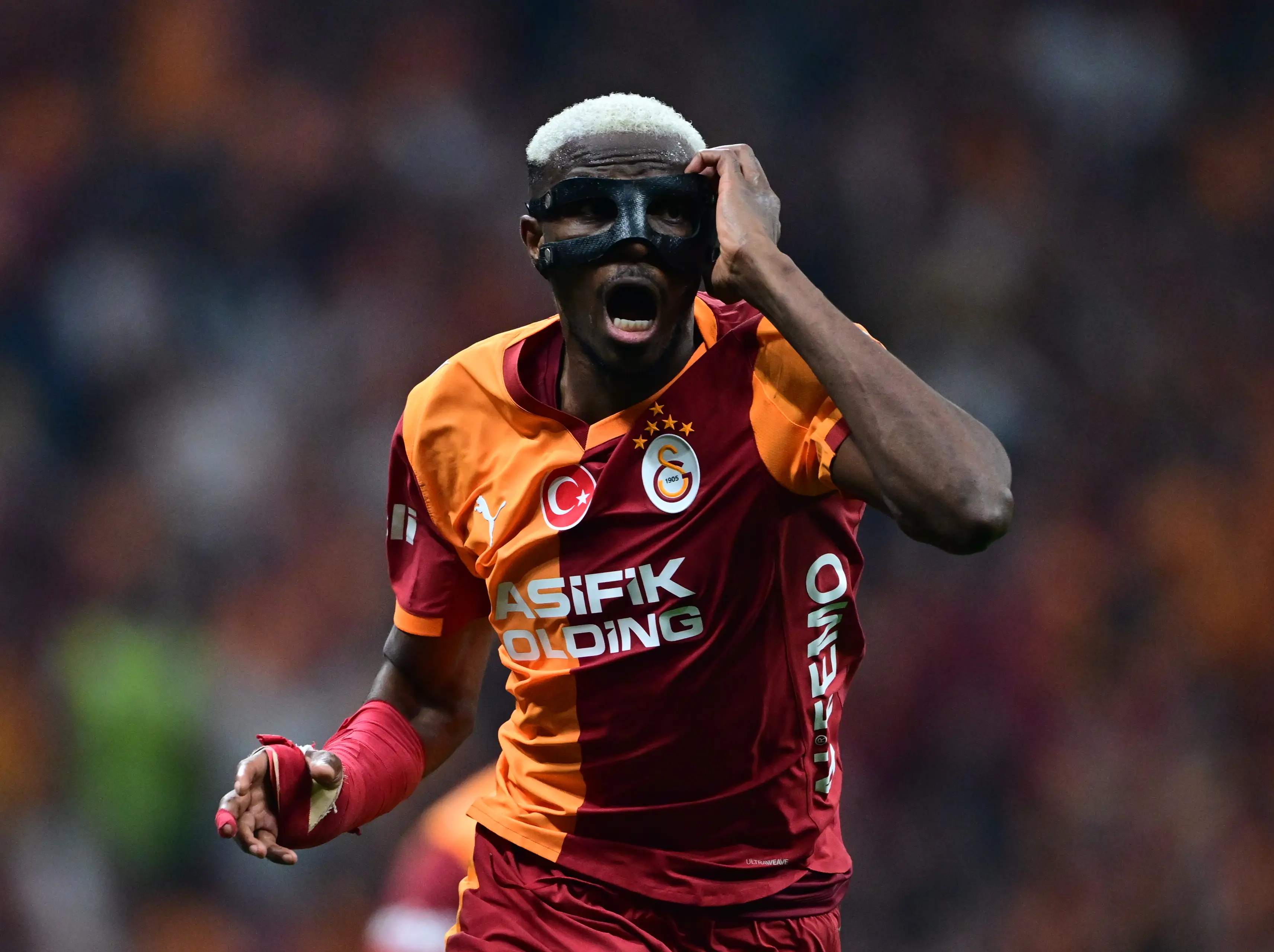 Victor Osimhen is wanted by Chelsea (Getty)