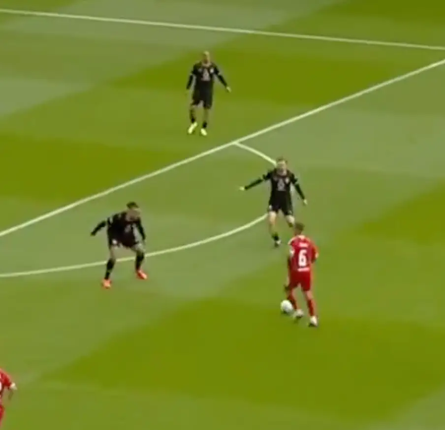 Thiago proved he's still got it during Saturday's charity game against Borussia Dortmund legends. Image credit: LFC