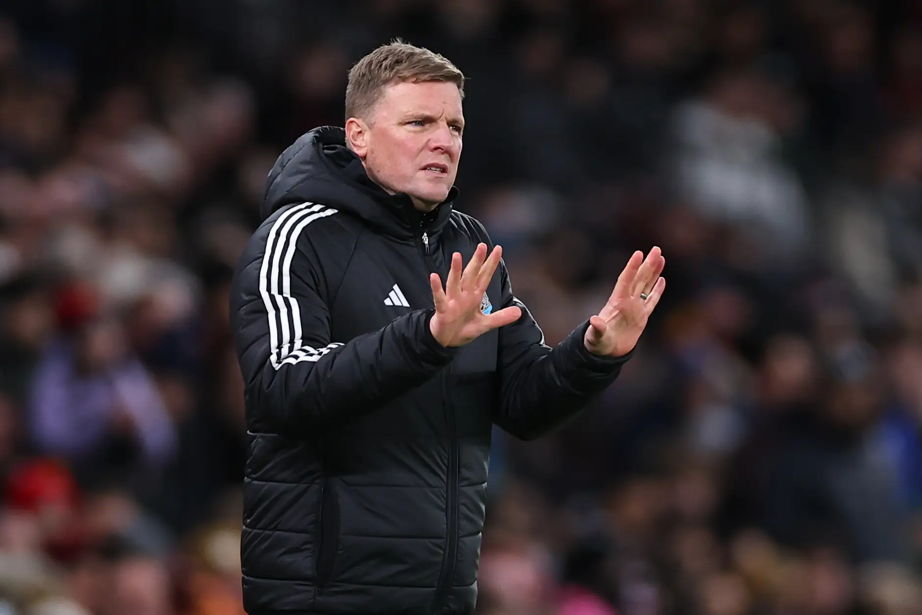 Eddie Howe on the touchline during Manchester United vs. Newcastle United. Image: Getty 