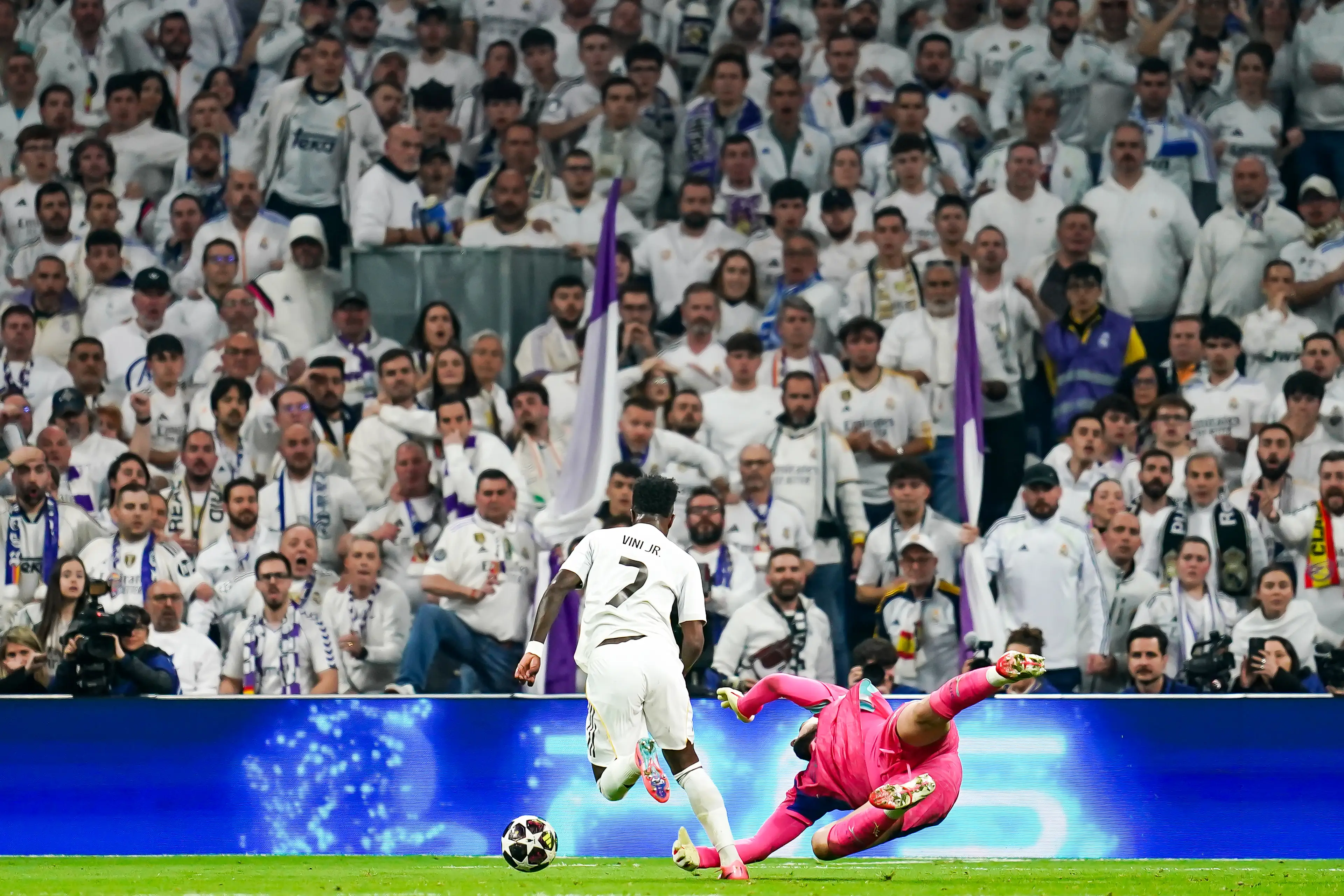 Vini was brought down by Gianluigi Donnarumma. Image credit: Getty