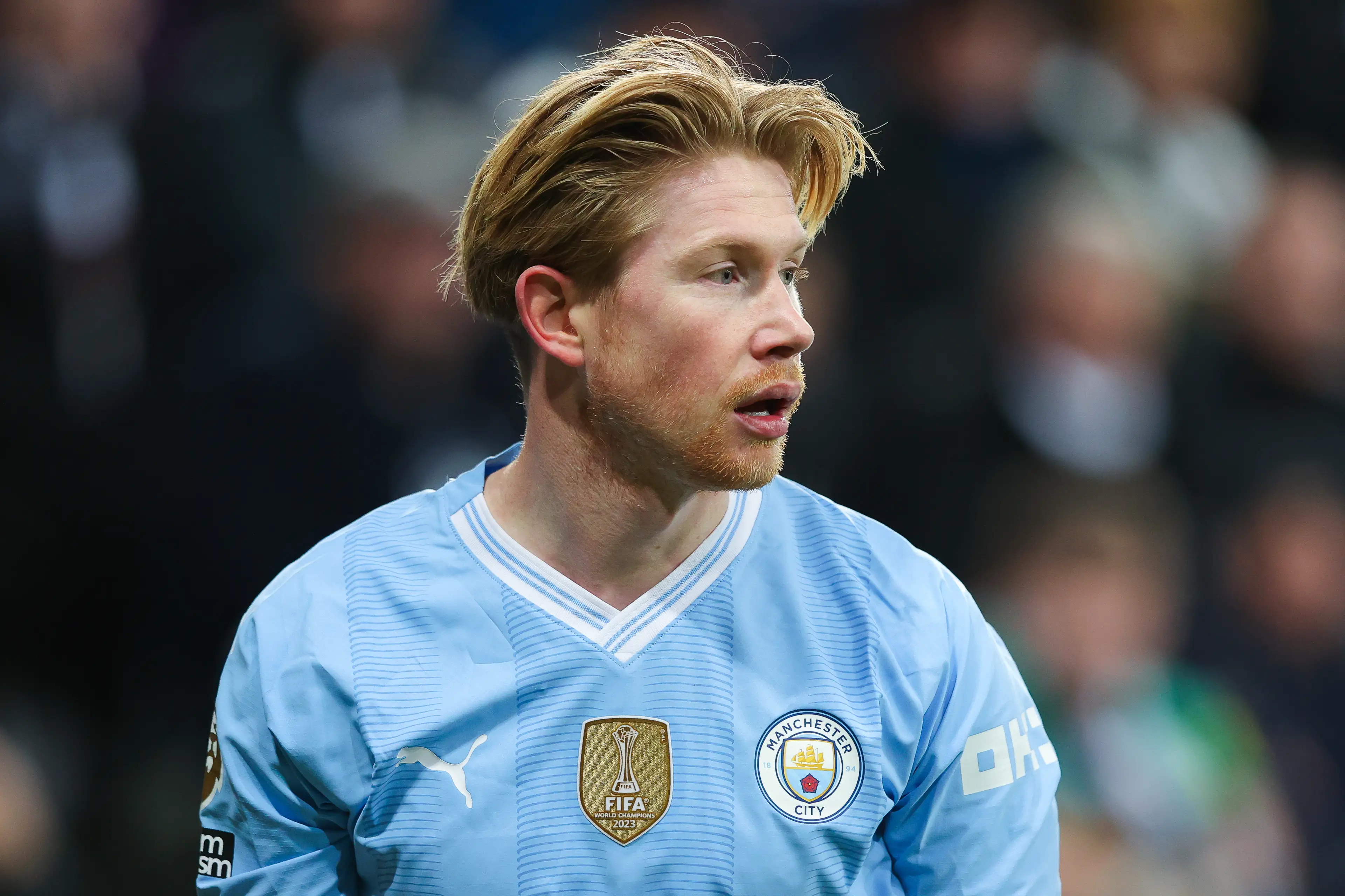 Walker believes De Bruyne is in the 'same bracket' as Ronaldo and Messi. (Image
