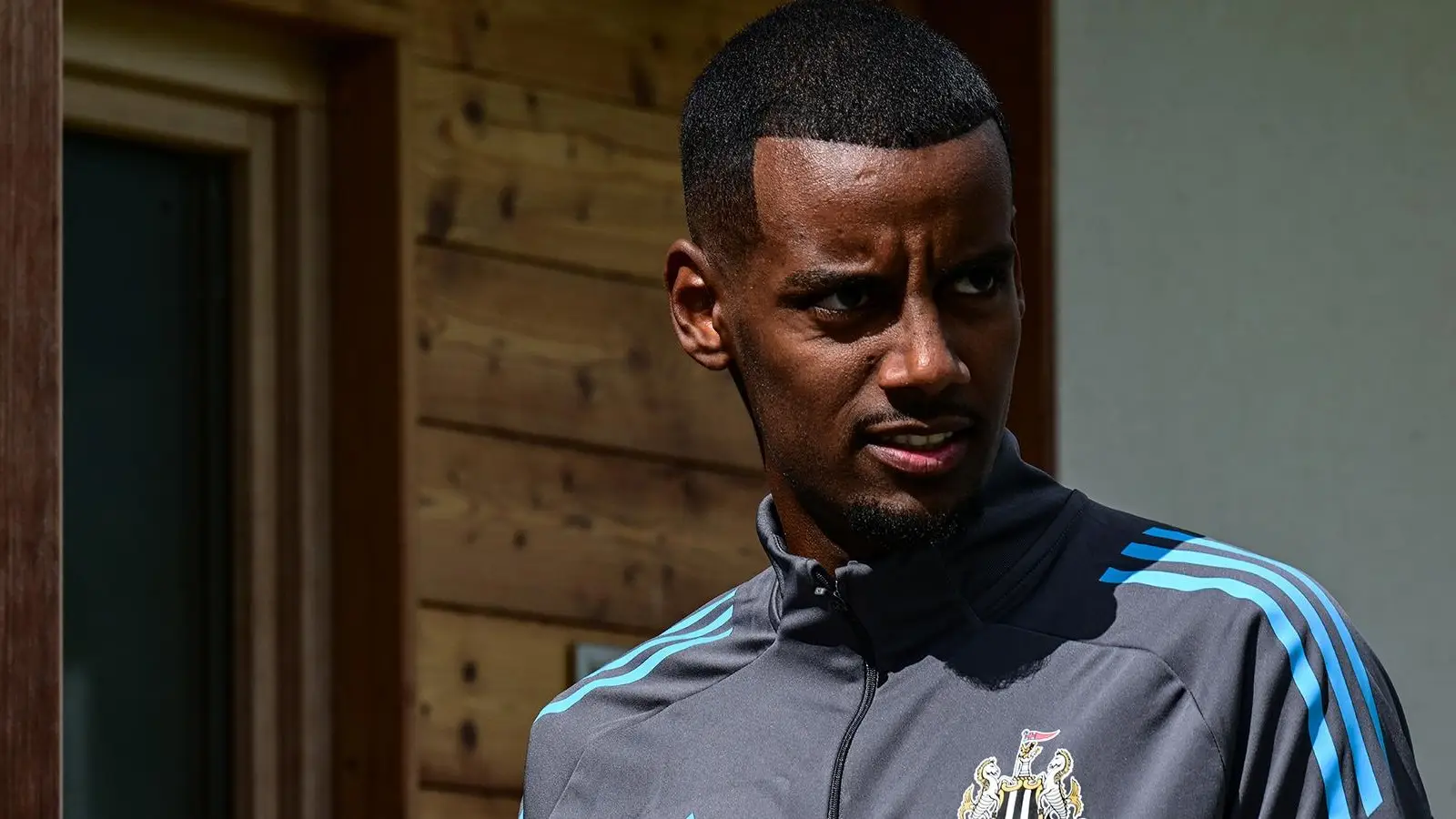 Newcastle drop major Alexander Isak transfer hint on club website after Liverpool ultimatum