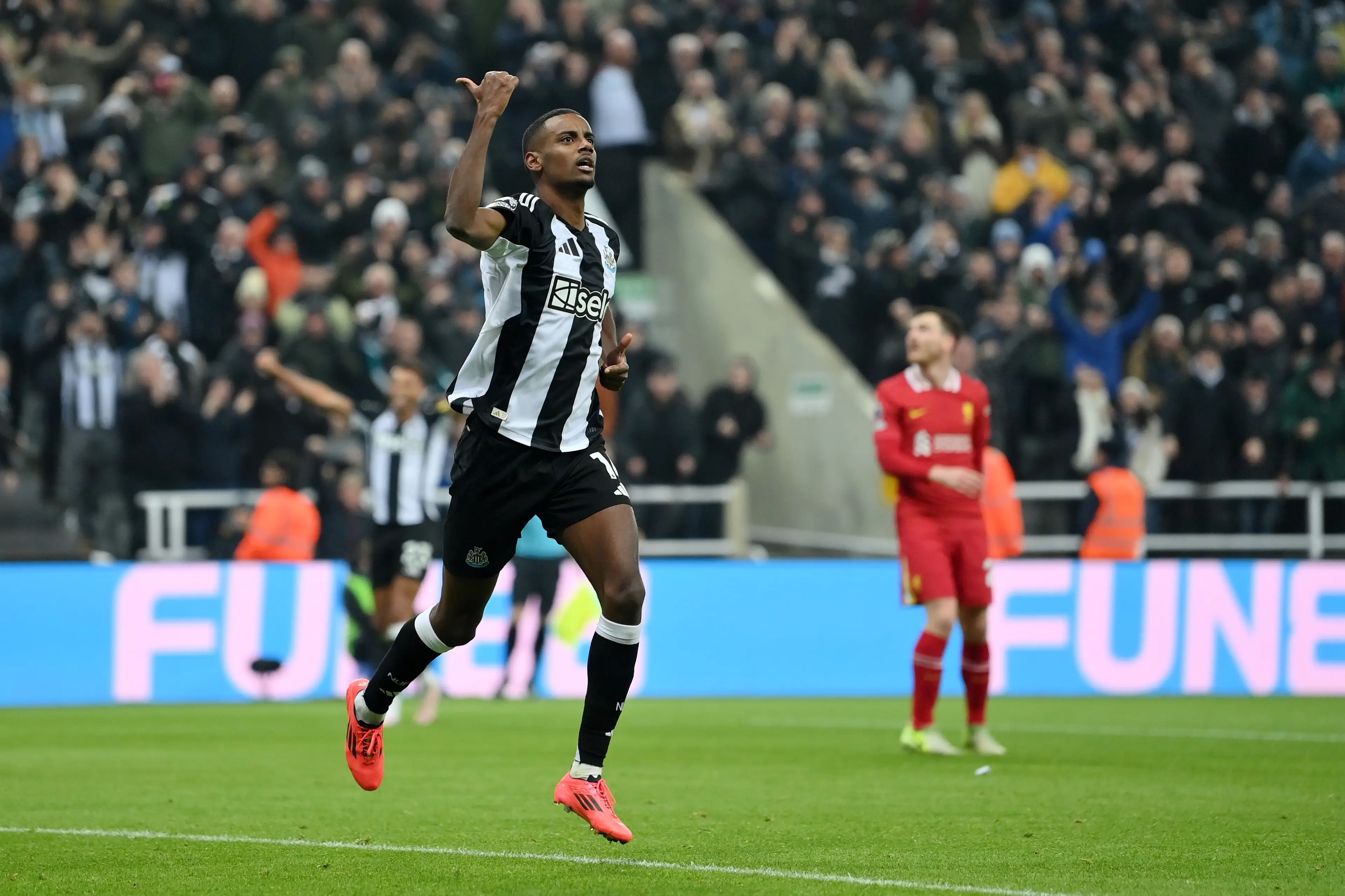 Alexander Isak celebrates scoring a goal against Liverpool. Image: Getty 