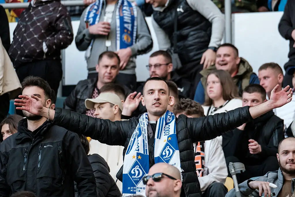 Dynamo Kyiv fans (Image: Les Kasyanov/Global Images Ukraine via Getty Images)