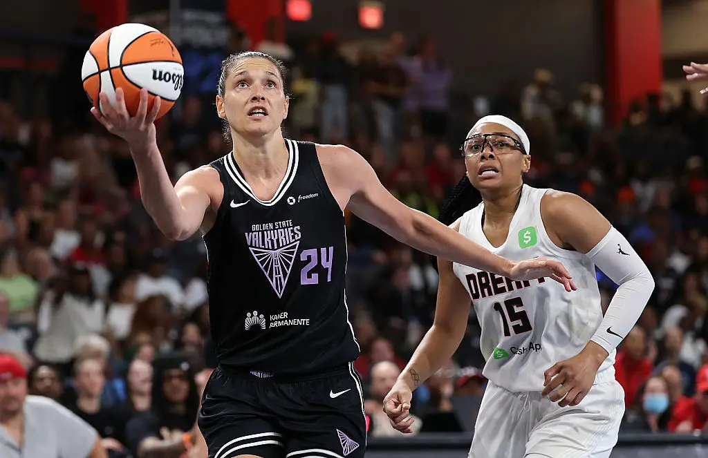 The Golden State Valkyries won the match against the Atlanta Dream despite the distraction. (Image: Getty)