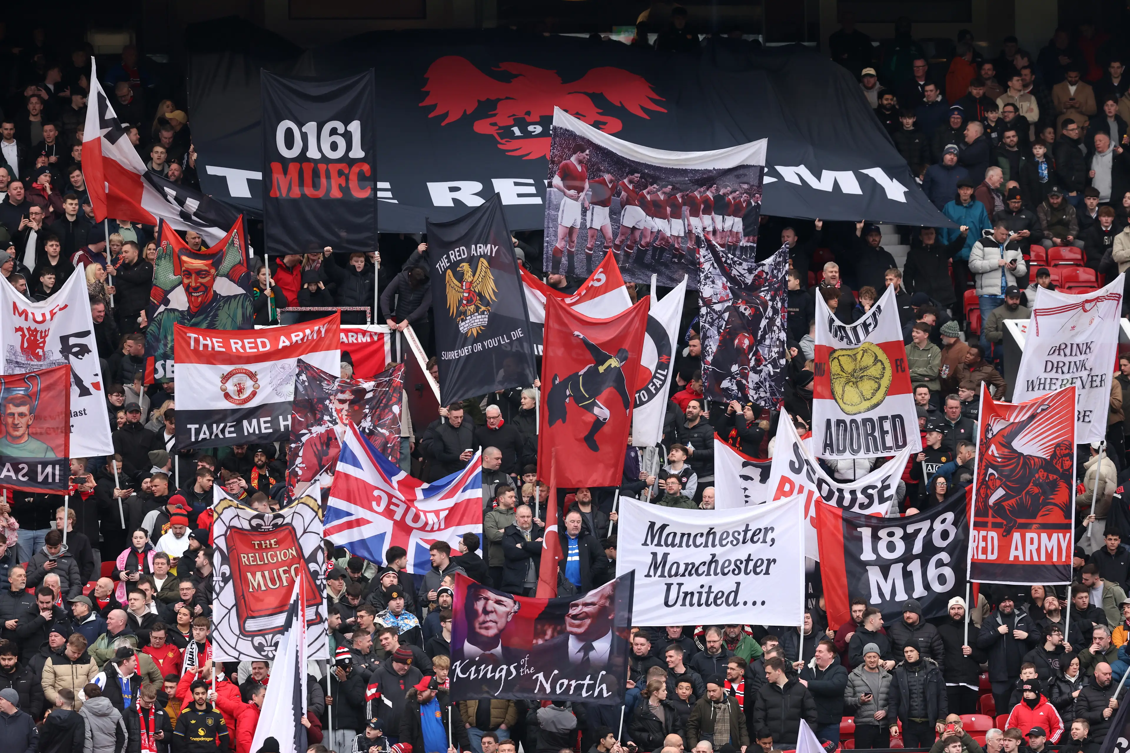 Man Utd fans at Old Trafford (credit: getty)