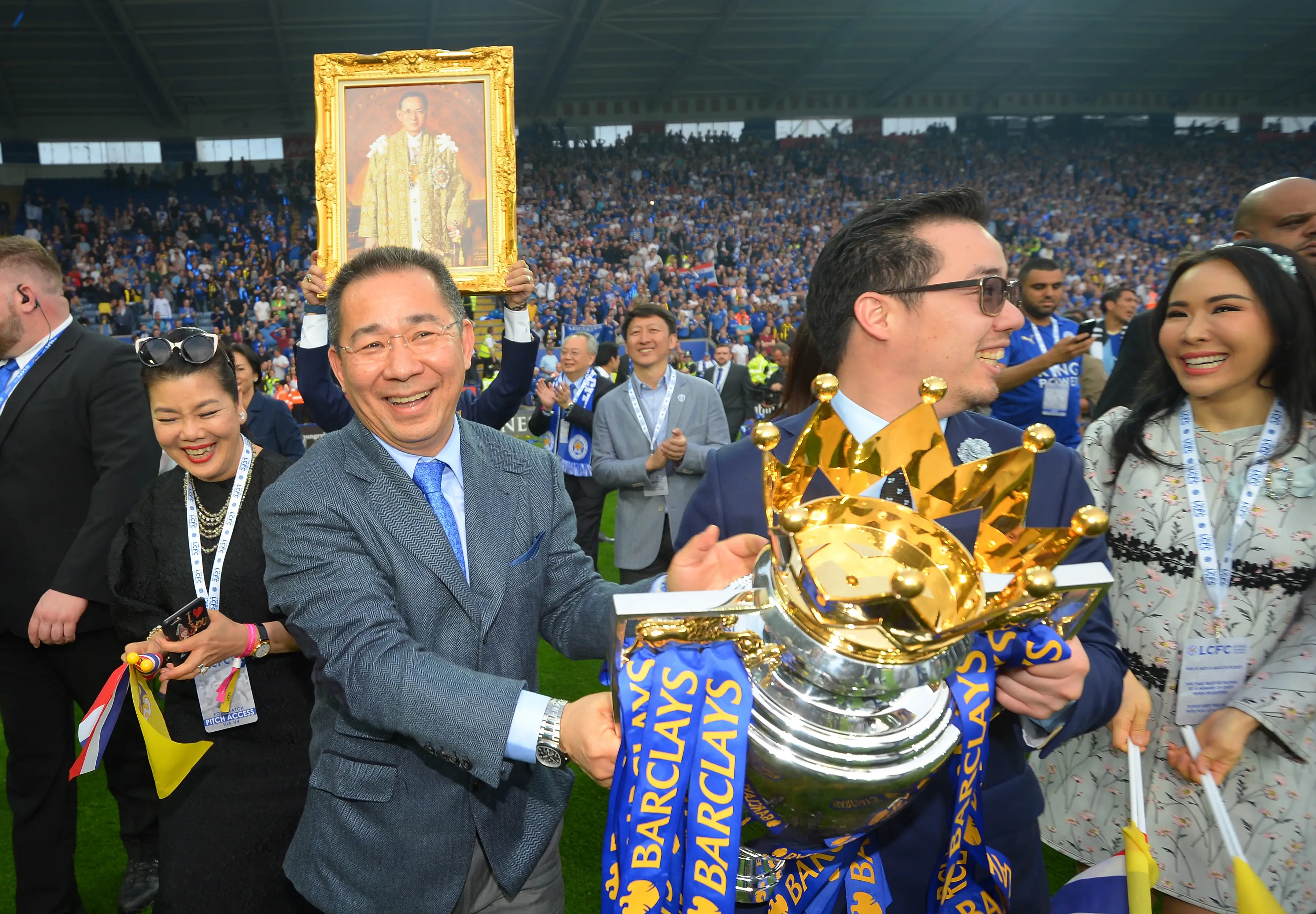 The late Vichai Srivaddhanaprabha oversaw a dream Premier League title win for Leicester. Image: Getty