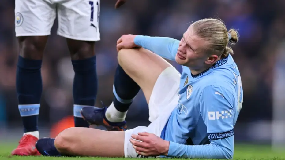 Pep Guardiola provides Erling Haaland update after Man City forward was forced off with injury that left 'everyone scared'
