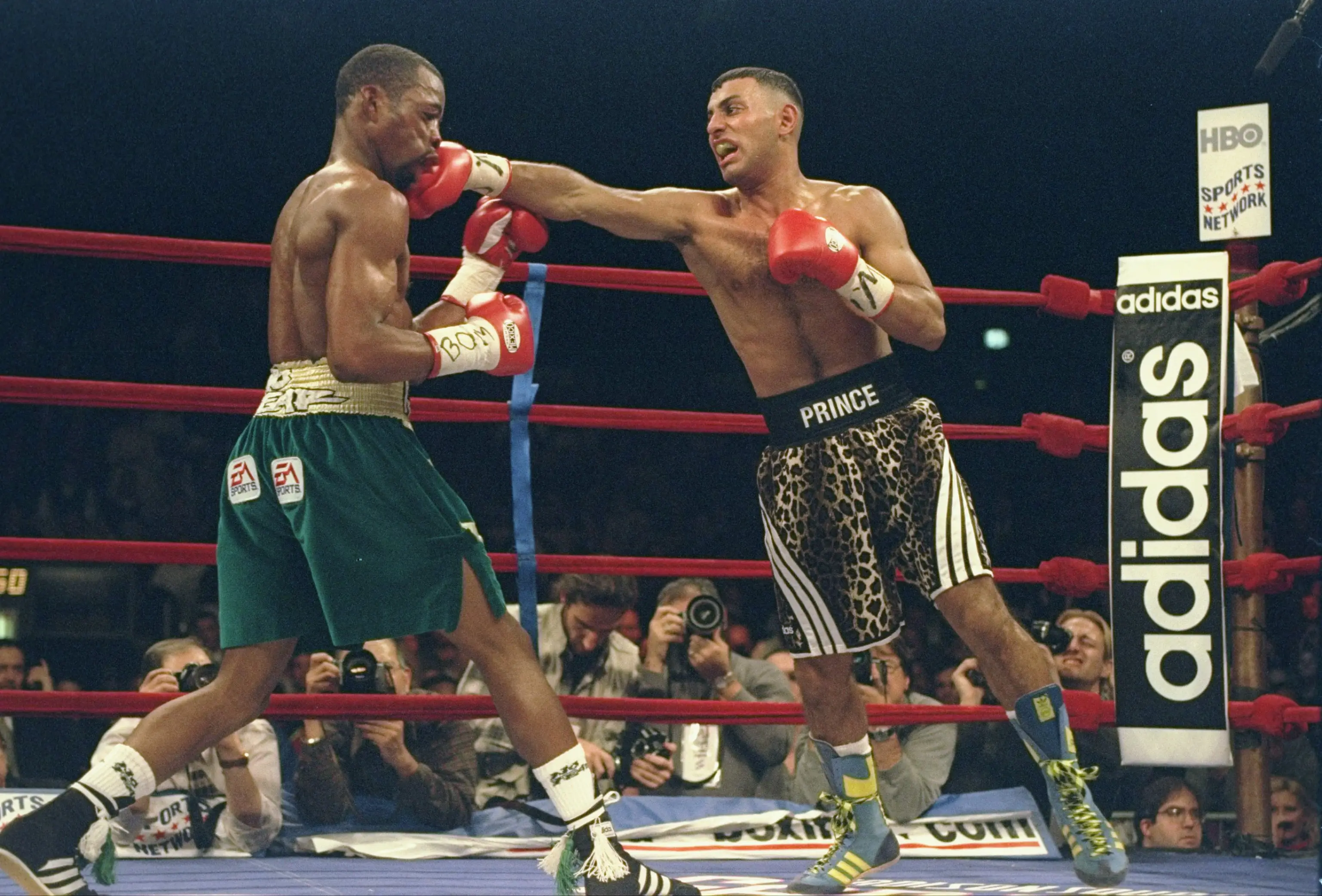 Naseem Hamed against Kevin Kelley. Image: Getty 