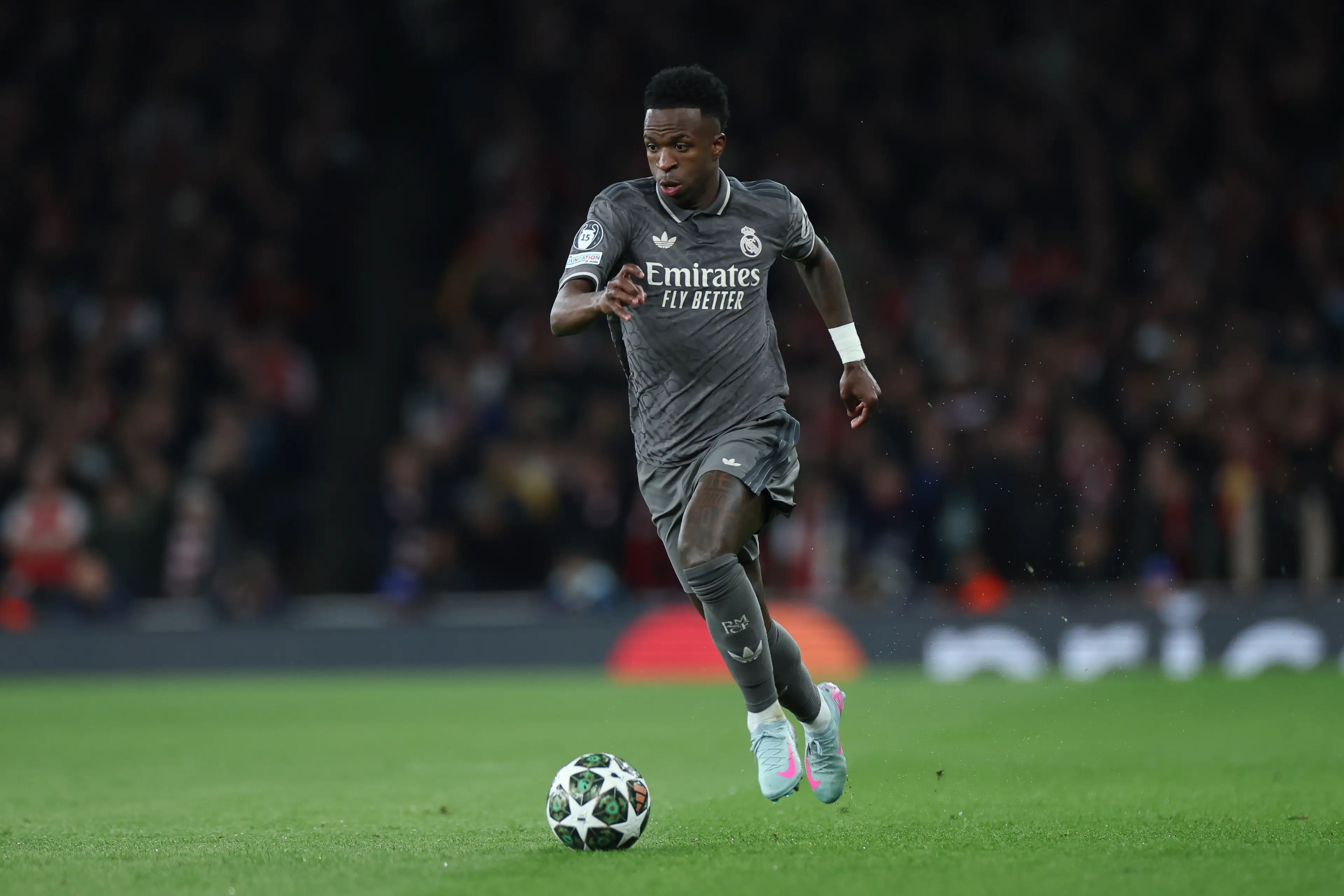 Vinicius Jr endured a tough night as Real Madrid were dismantled by Arsenal. Image: Getty