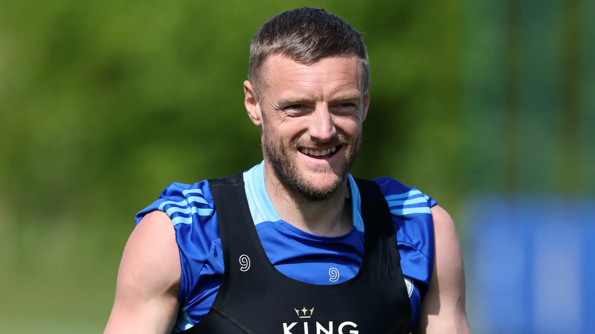 Two shock clubs come out of nowhere in race to sign Jamie Vardy after Leicester striker 'refuses' move