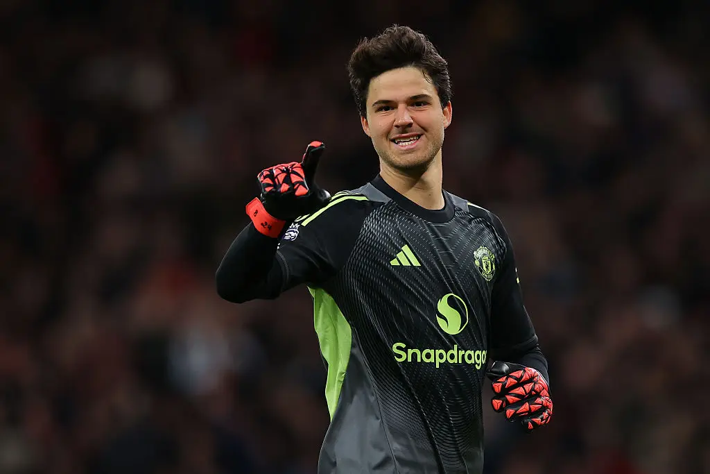Senne Lammens in action for Man Utd (Credit:Getty)