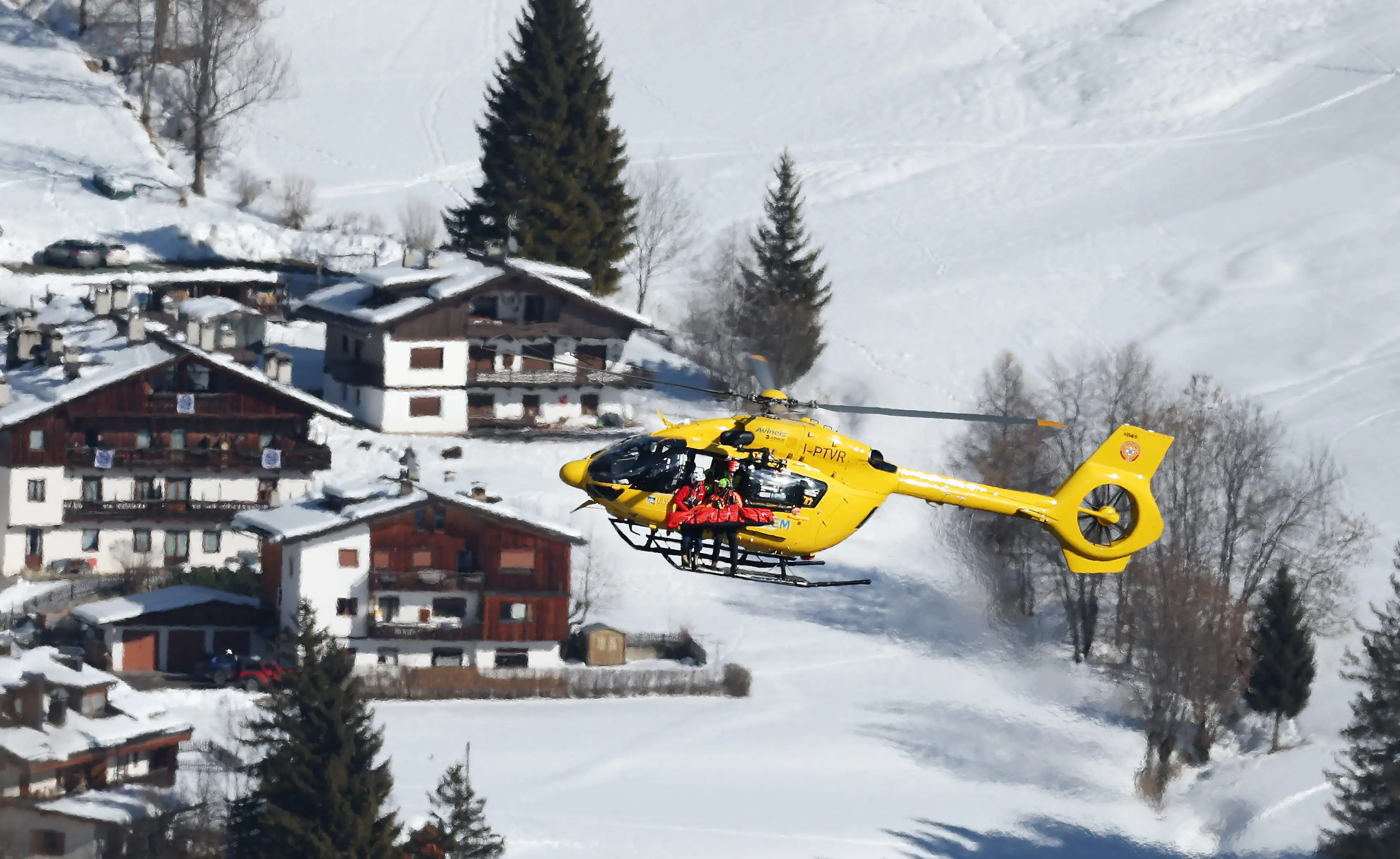 Vonn was airlifted to hospital via medical helicopter after her crash (Image: Getty)