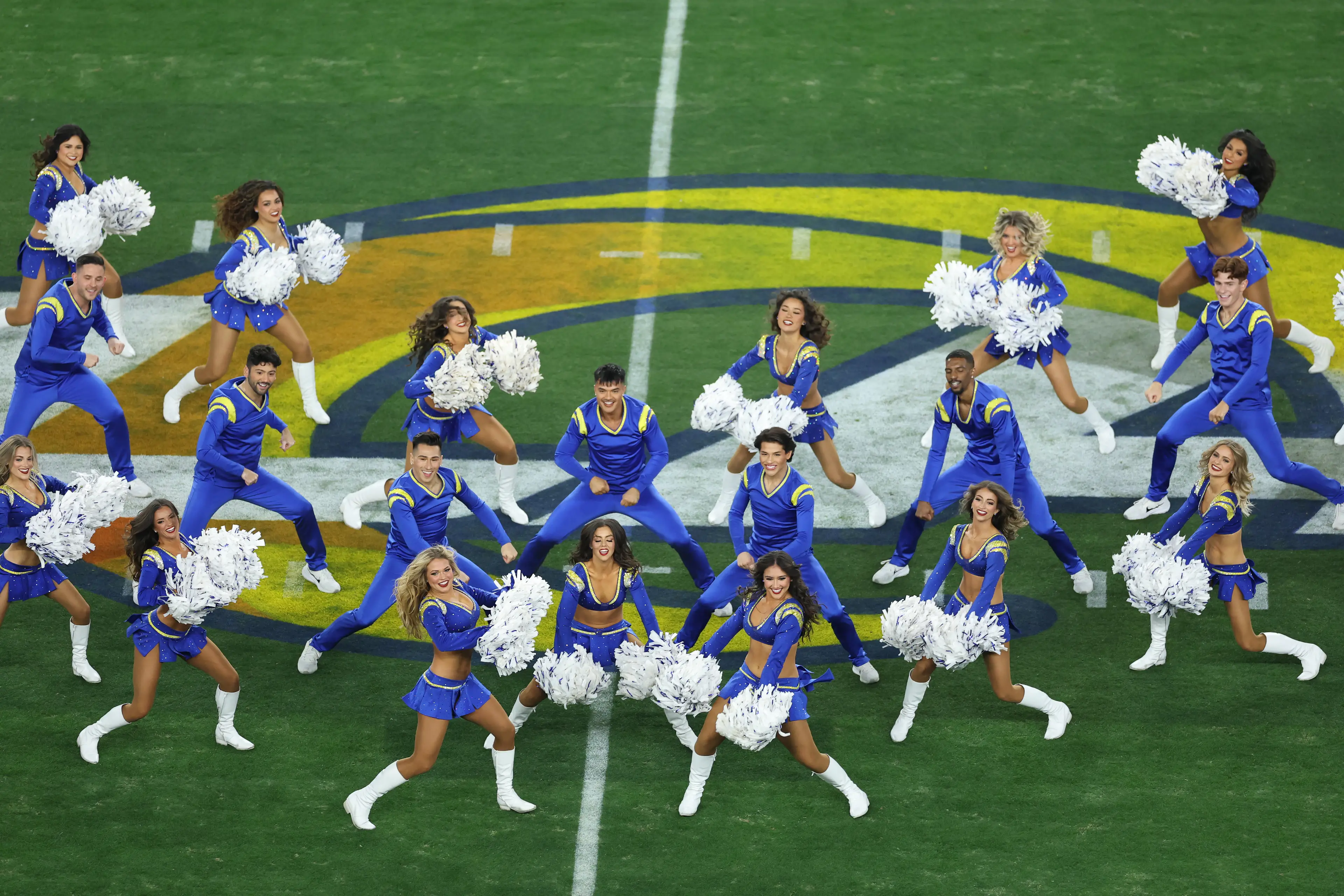 Minnesota Vikings cheerleaders. Image: Stephen Maturen / Contributor via Getty